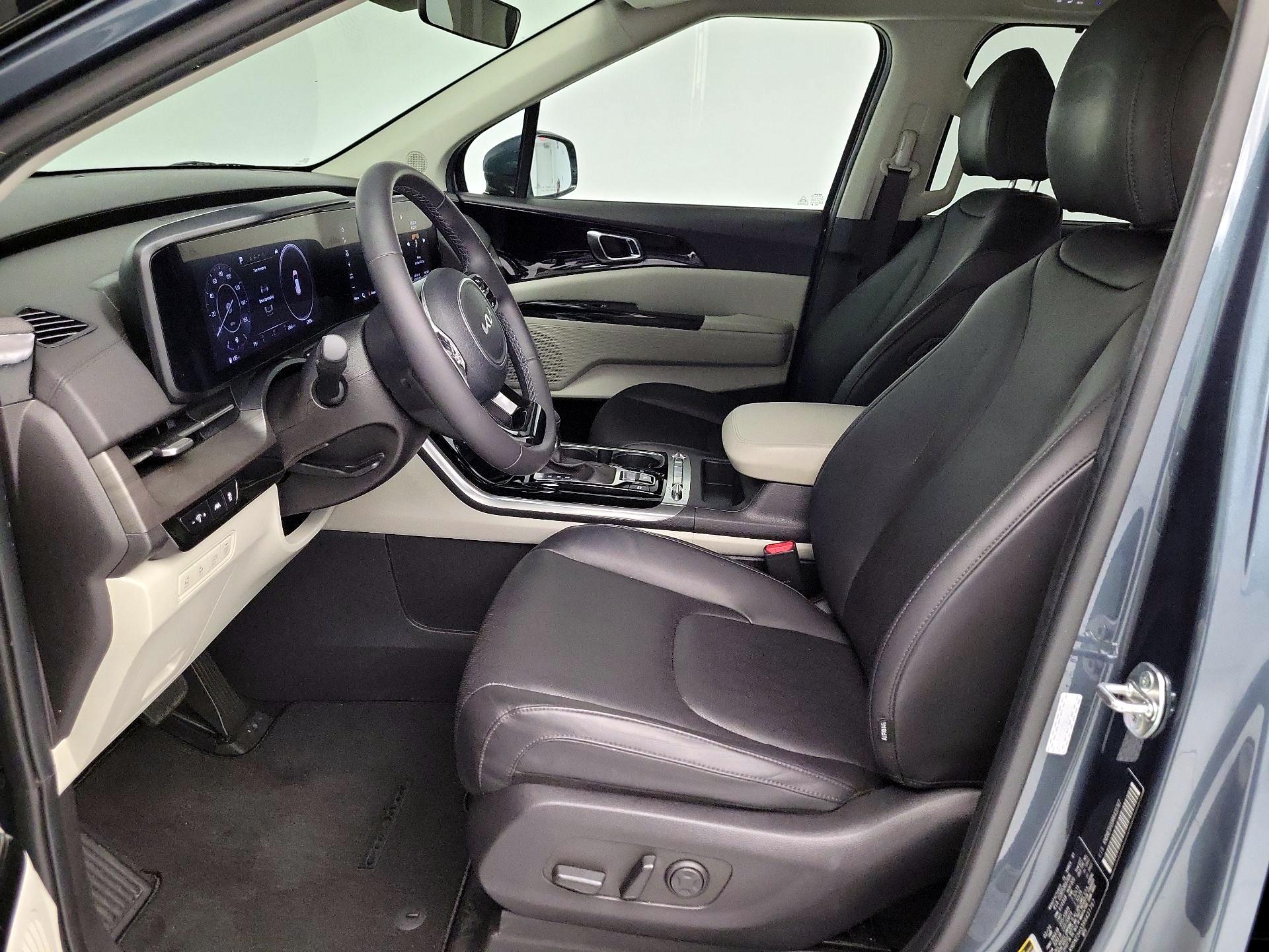 Thumbnail: 2024 Kia Carnival - 11