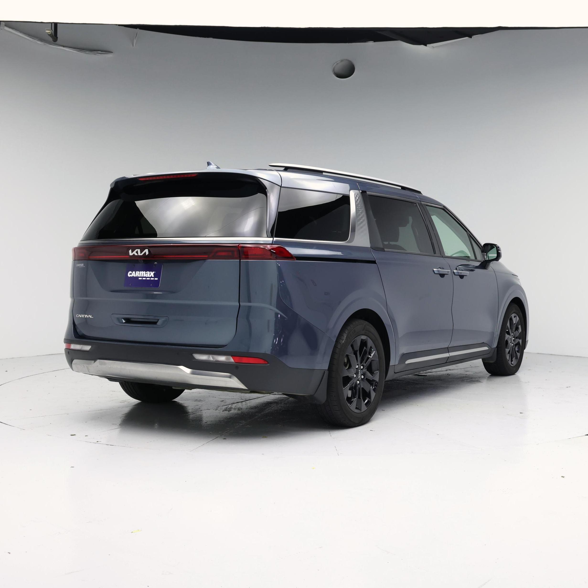 Thumbnail: 2024 Kia Carnival - 8