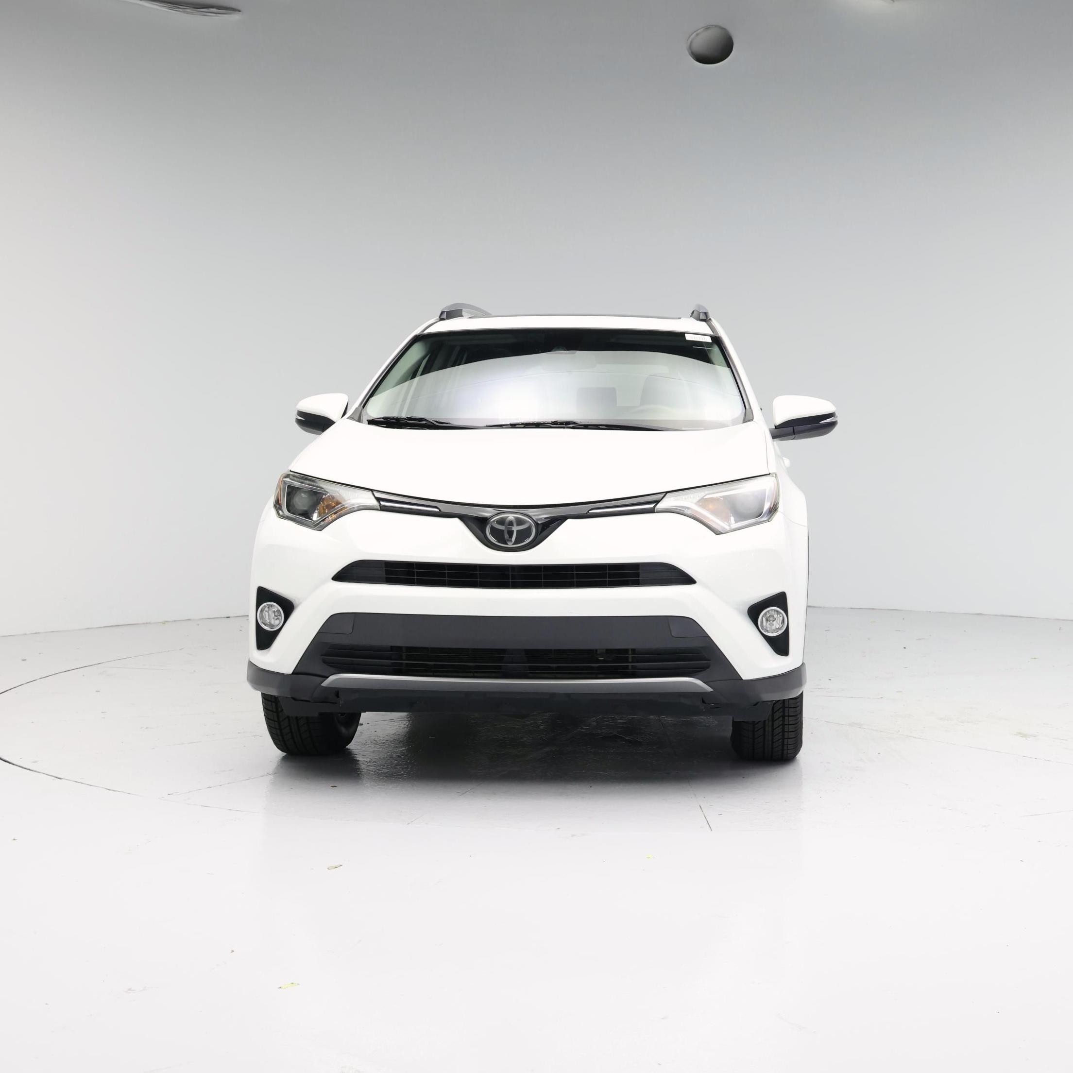 Thumbnail: 2018 Toyota RAV4 - 5