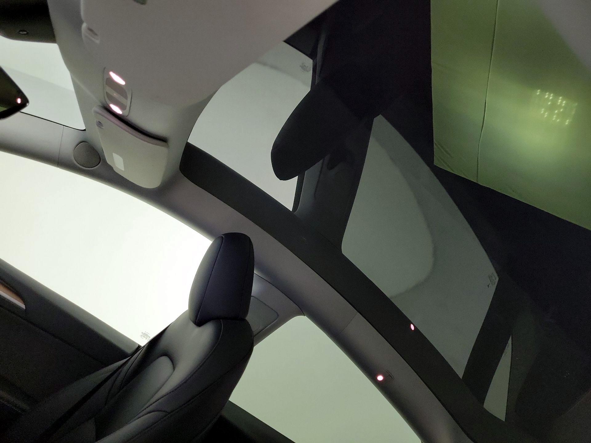 Thumbnail: 2025 Tesla Model Y - 18