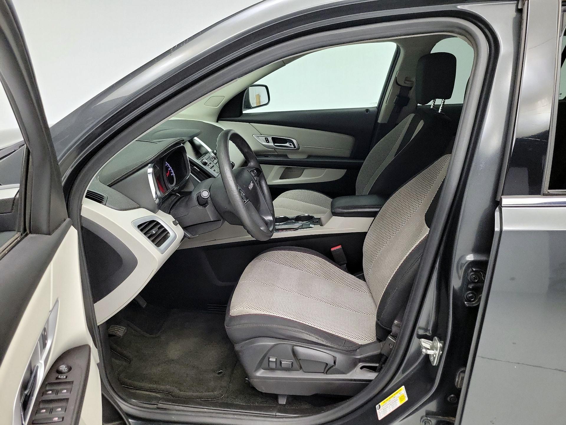 Thumbnail: 2017 GMC Terrain - 9