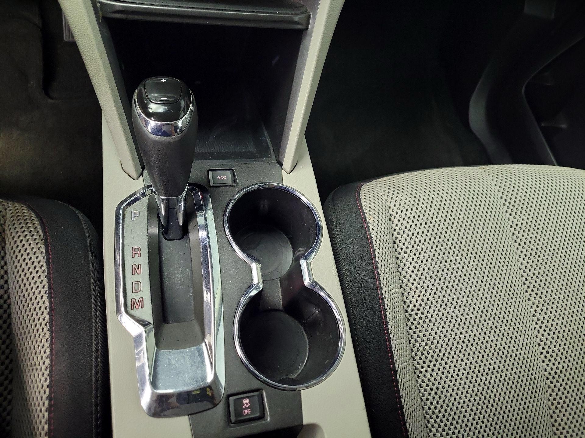 Thumbnail: 2017 GMC Terrain - 14