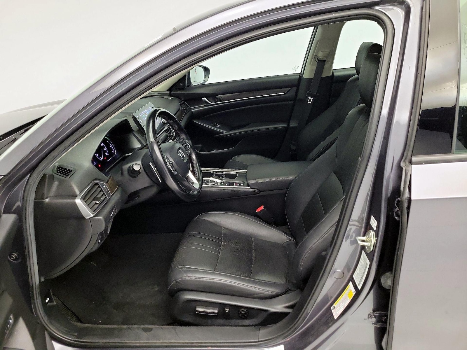 2020 Honda Accord Hybrid EX-L - Photo 12