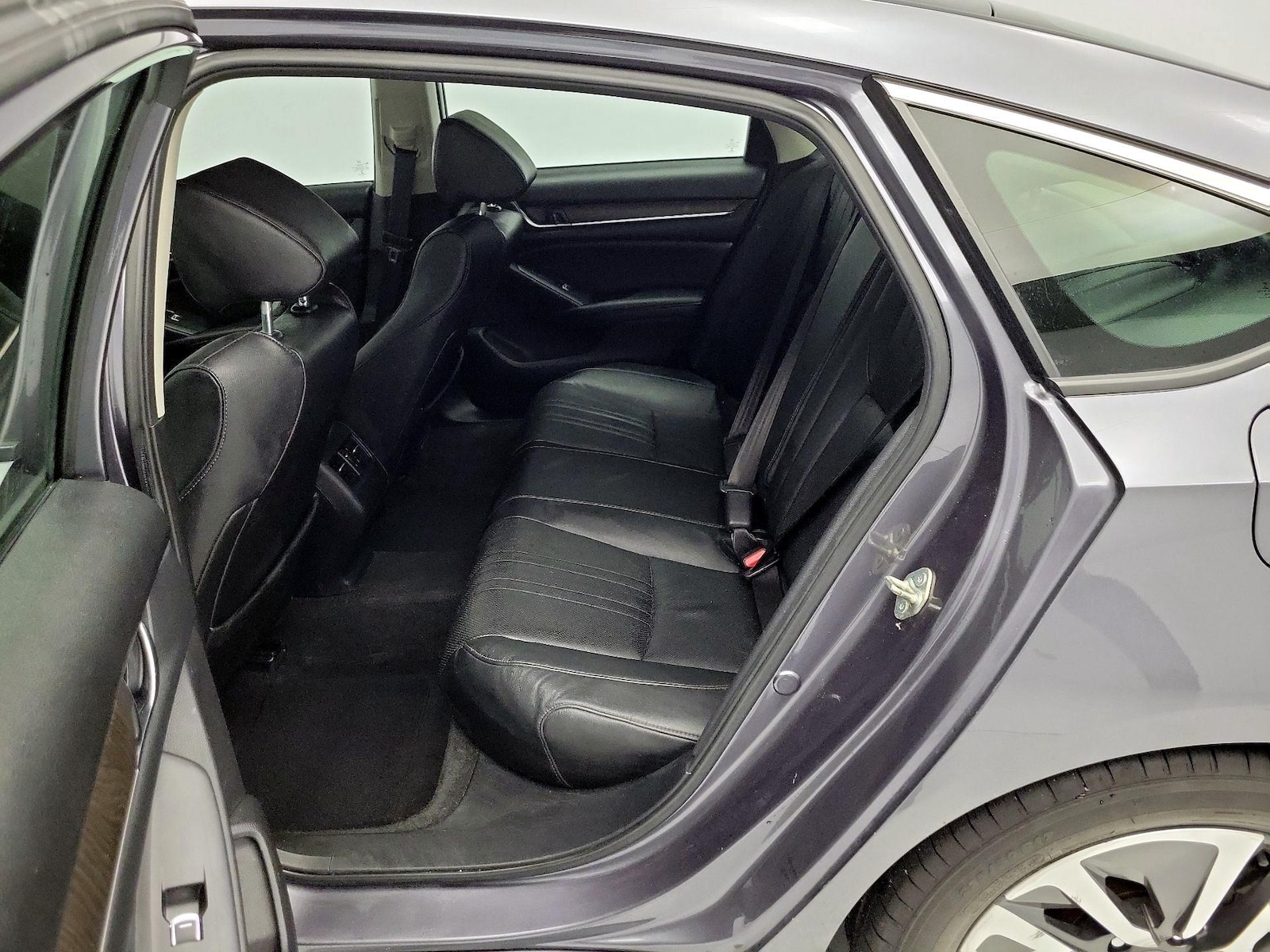 2020 Honda Accord Hybrid EX-L - Photo 21