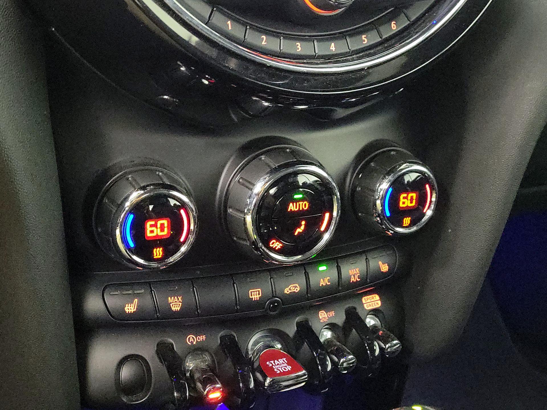 Thumbnail: 2018 MINI Cooper - 16