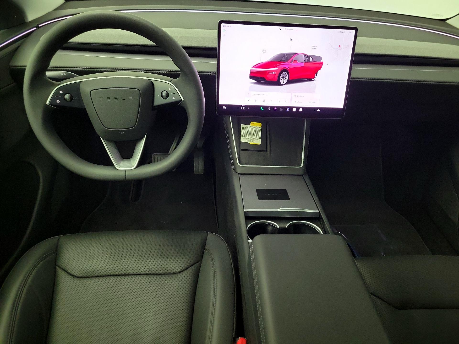 Thumbnail: 2026 Tesla Model Y - 9