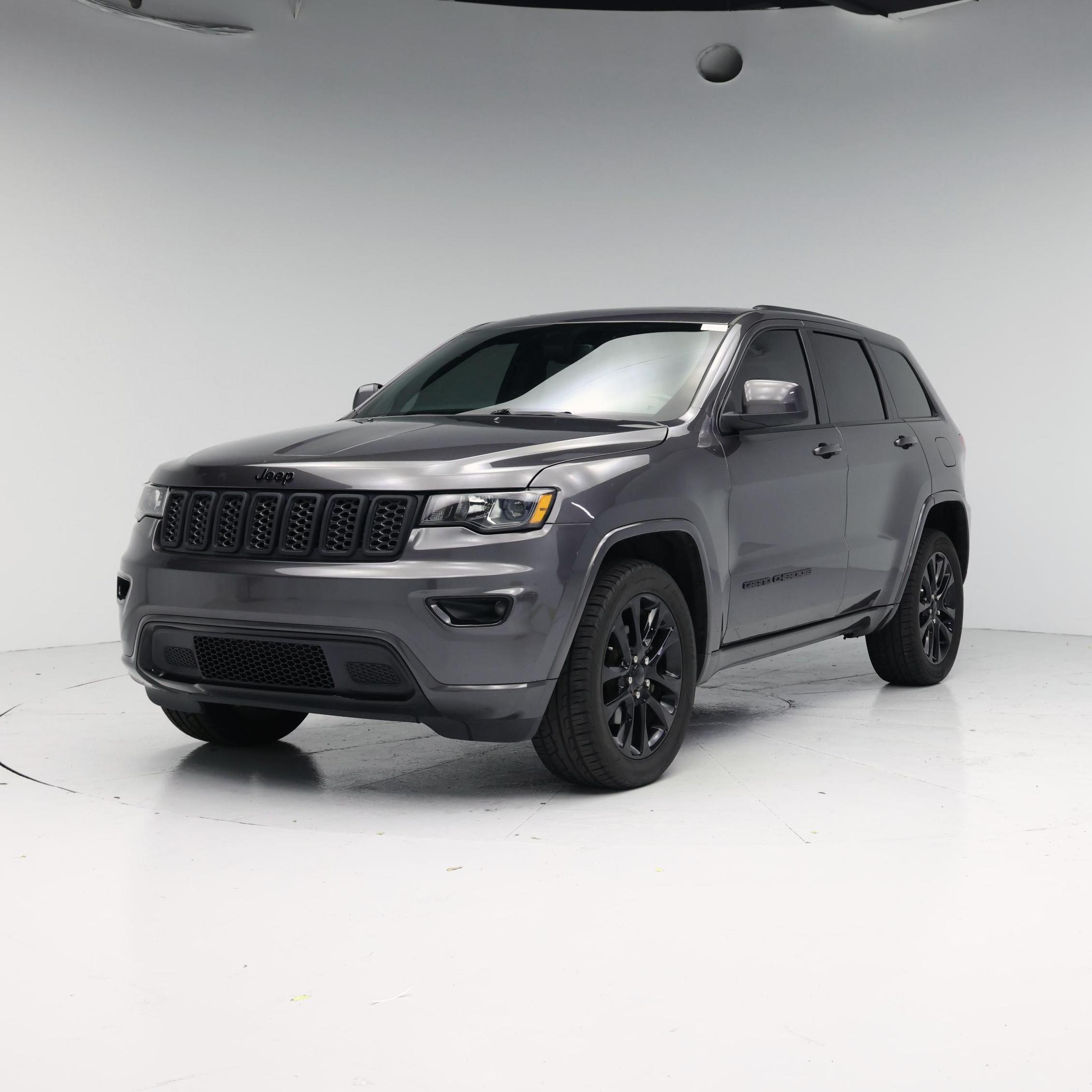 Thumbnail: 2020 Jeep Grand Cherokee - 4