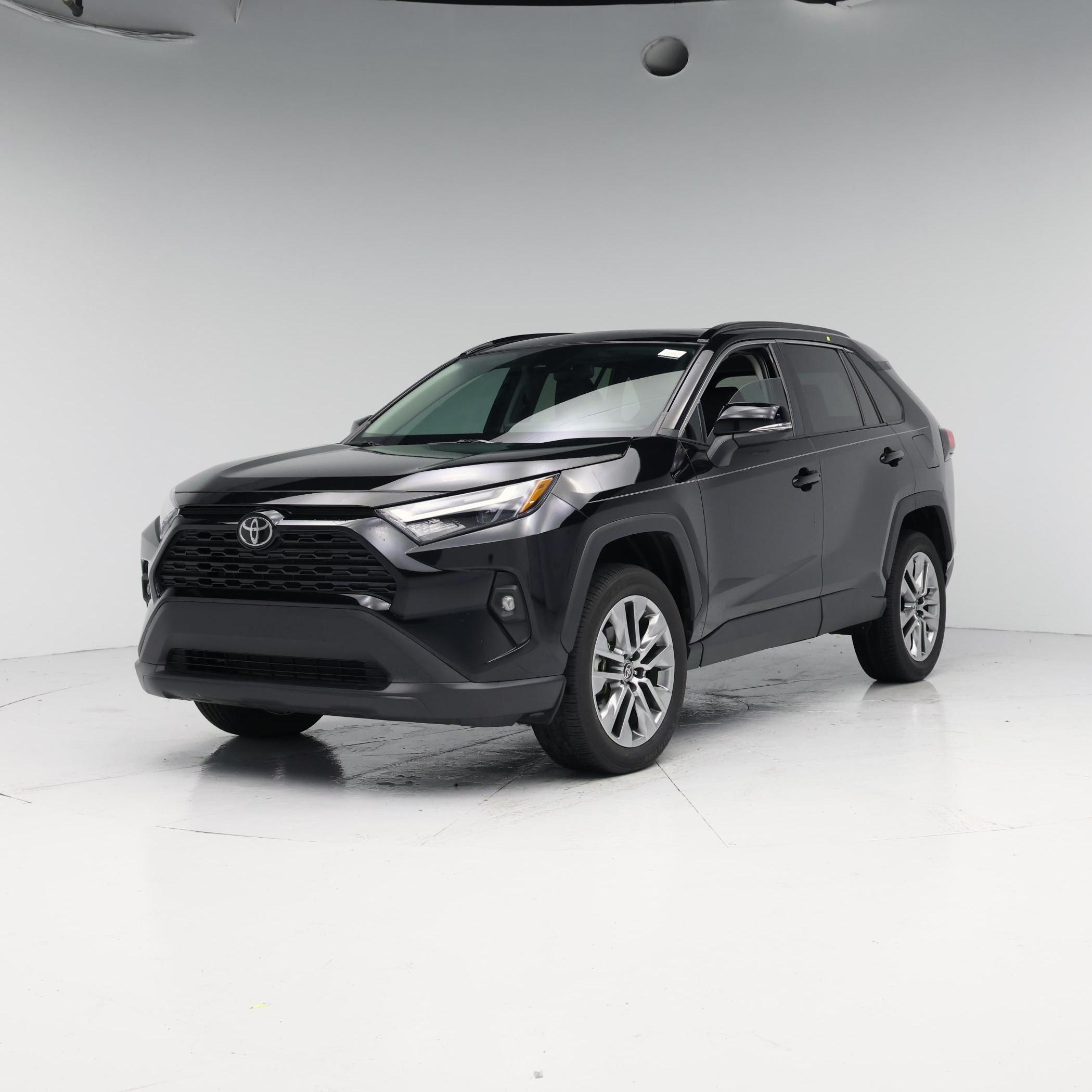 Thumbnail: 2023 Toyota RAV4 - 4