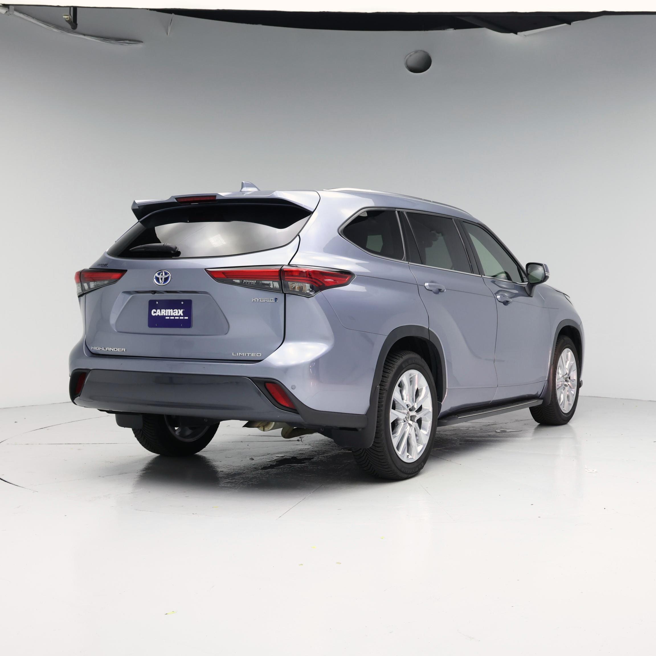 Thumbnail: 2021 Toyota Highlander - 8