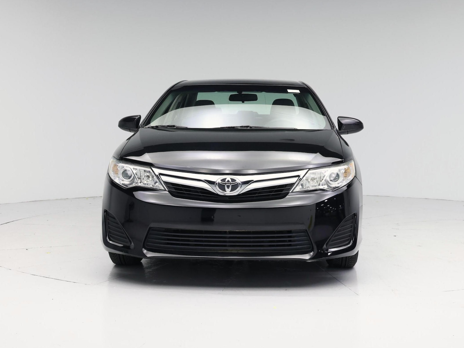 2014 Toyota Camry SE - Photo 6