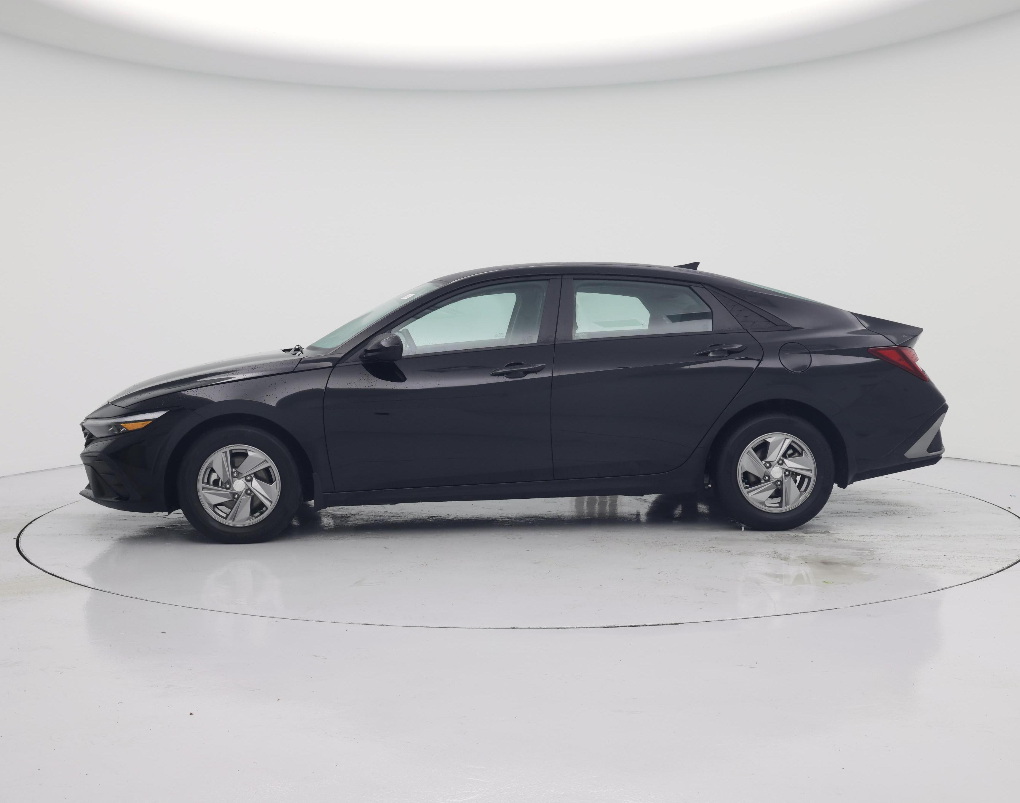 Thumbnail: 2025 Hyundai Elantra - 3