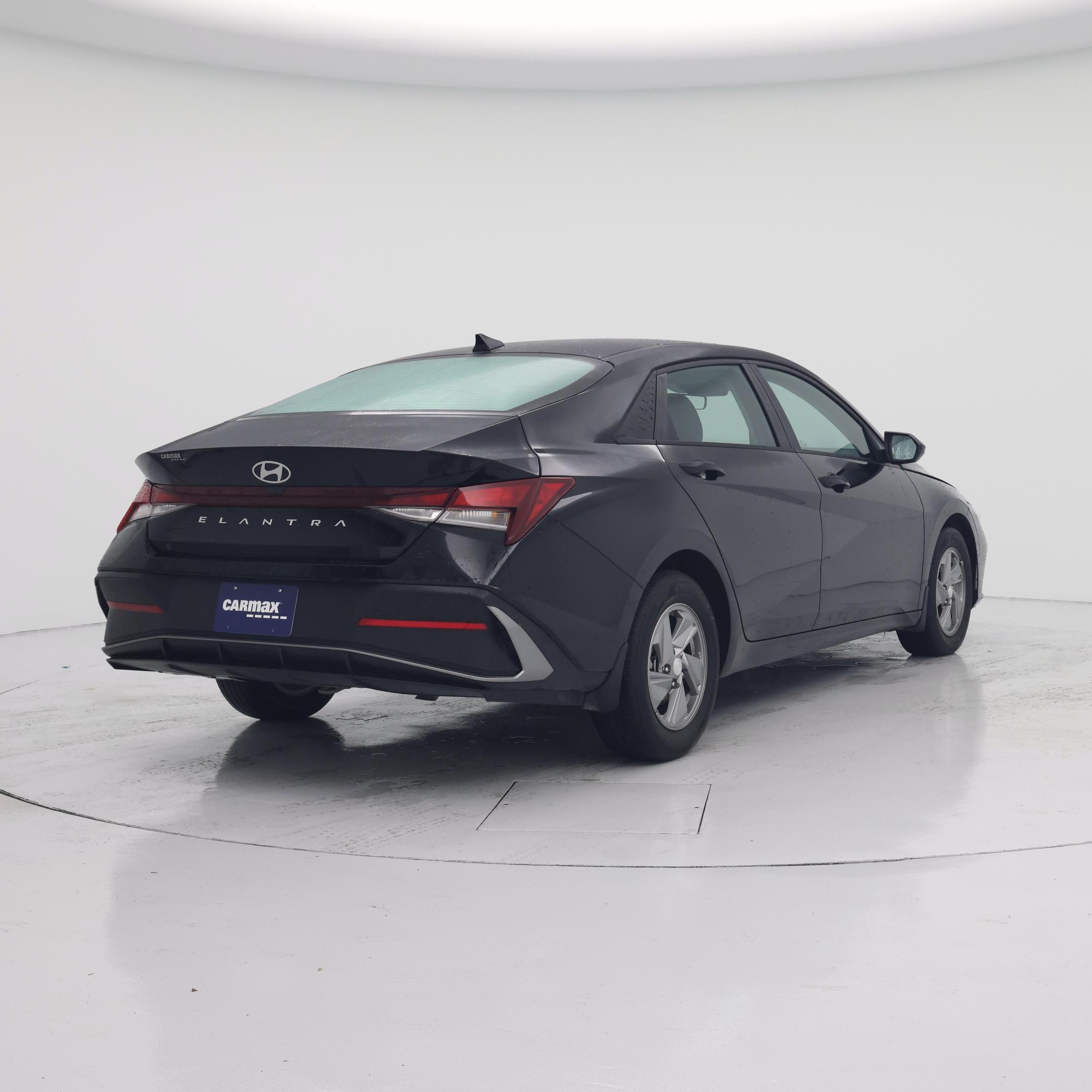 Thumbnail: 2025 Hyundai Elantra - 8