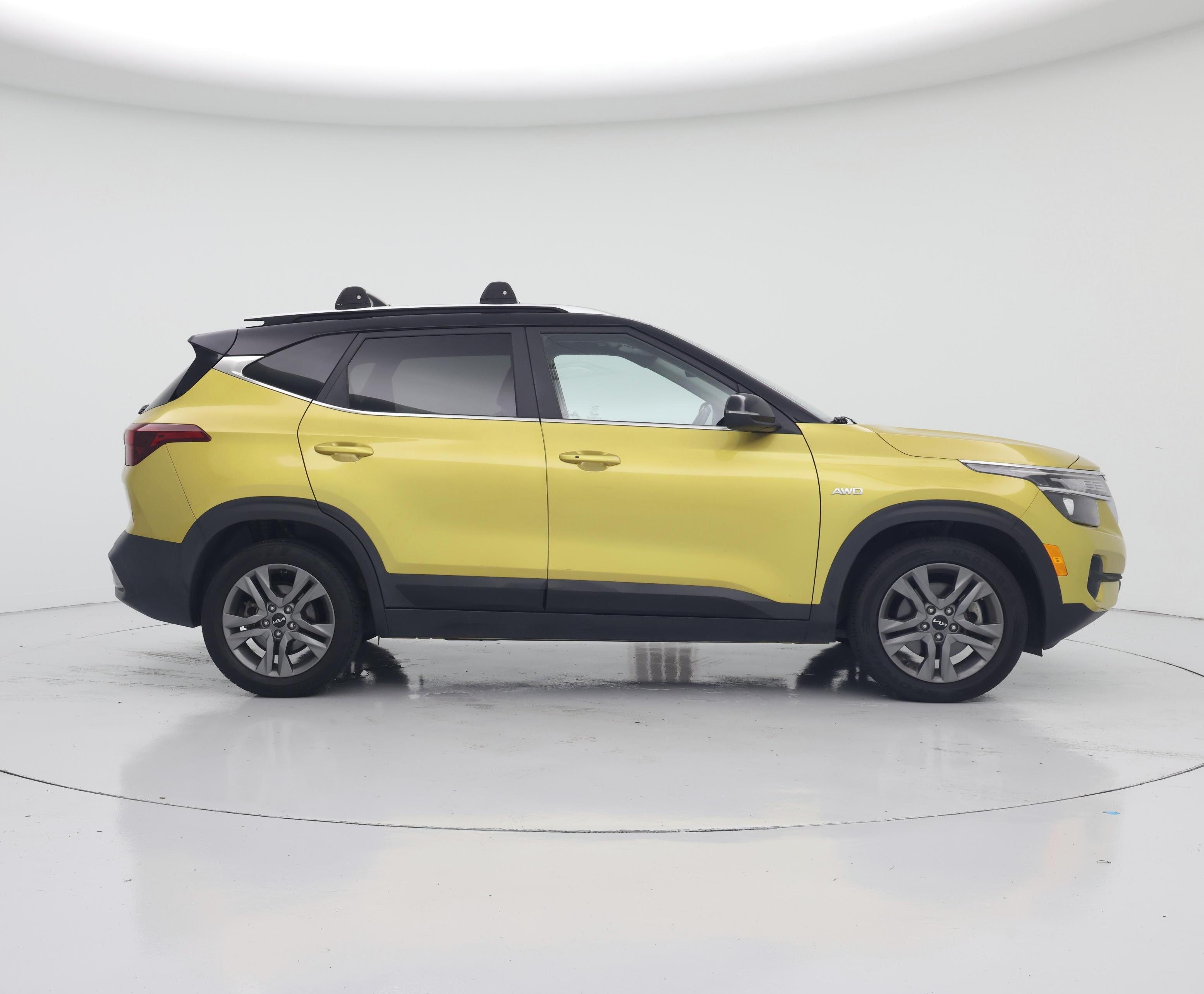 Thumbnail: 2022 Kia Seltos - 7