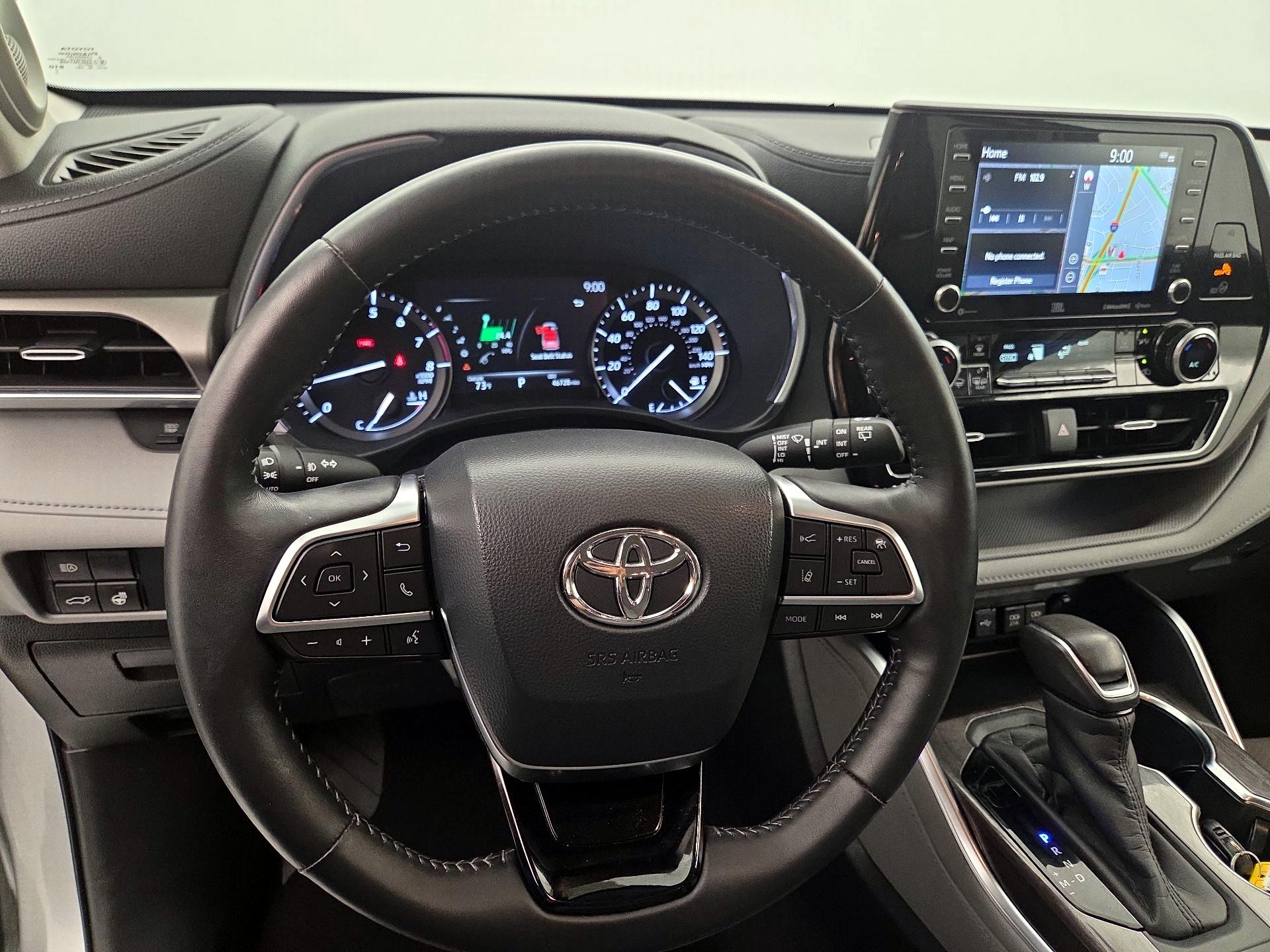 Thumbnail: 2020 Toyota Highlander - 10