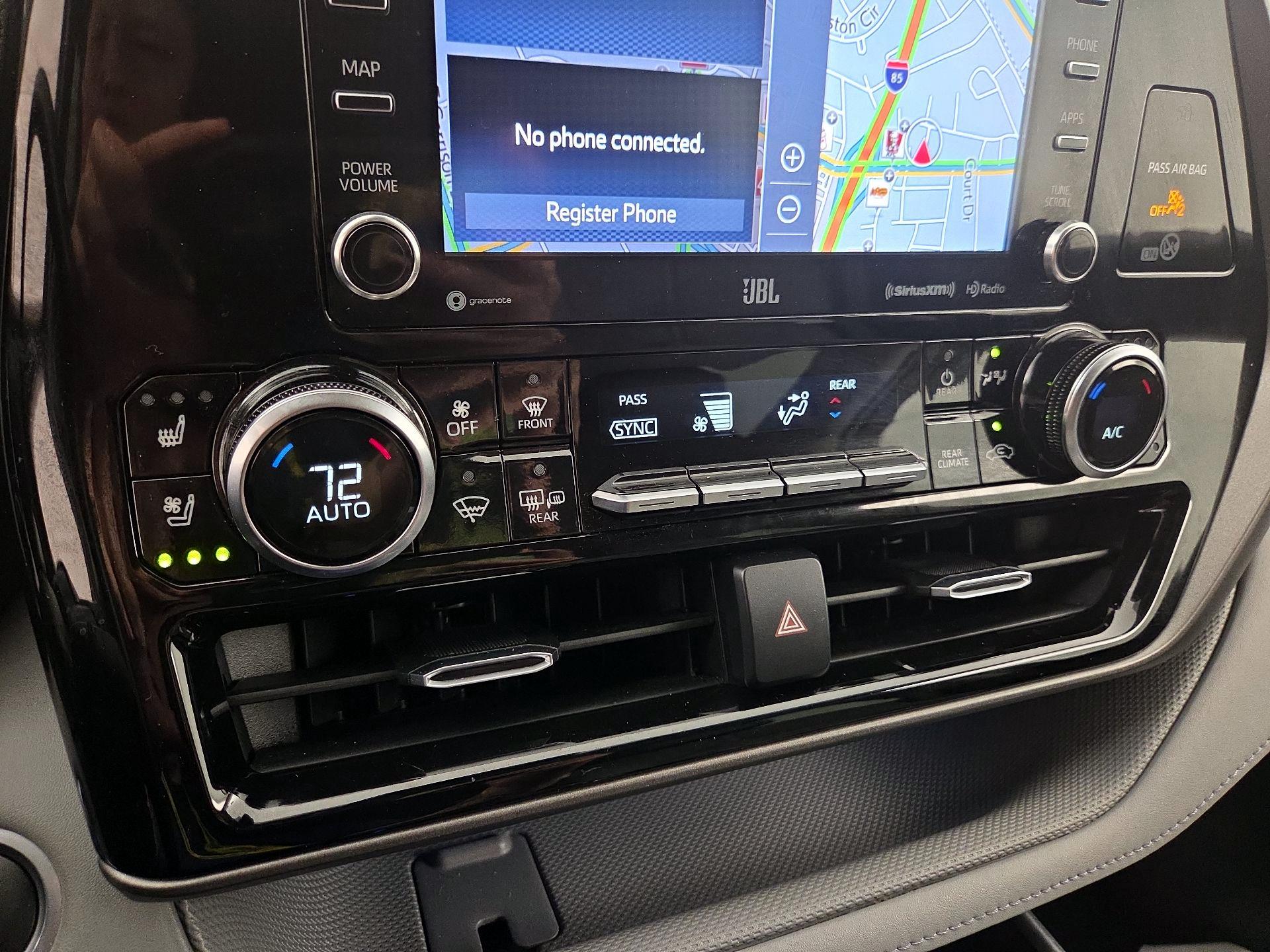 Thumbnail: 2020 Toyota Highlander - 17
