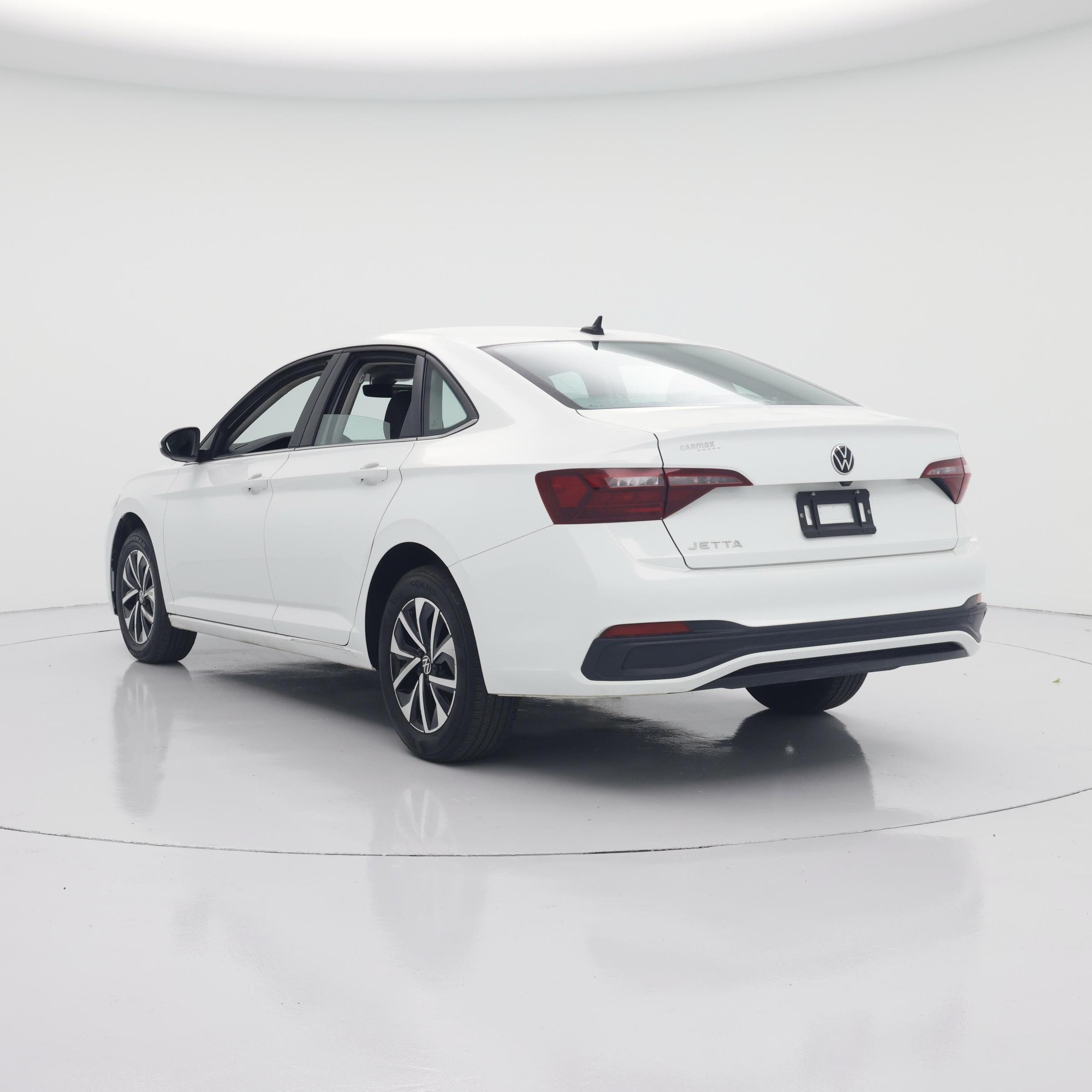 Thumbnail: 2024 Volkswagen Jetta - 2