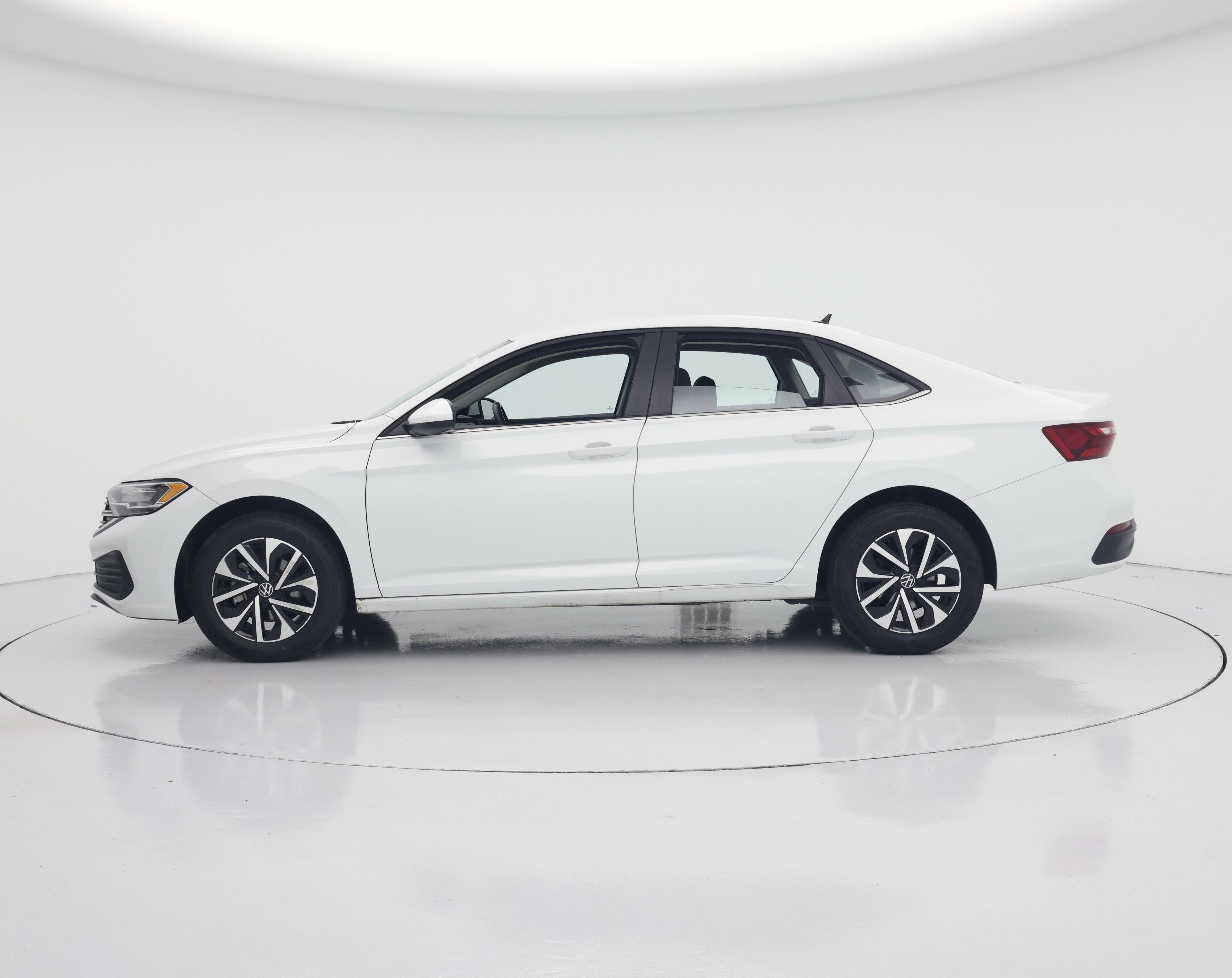 Thumbnail: 2024 Volkswagen Jetta - 3