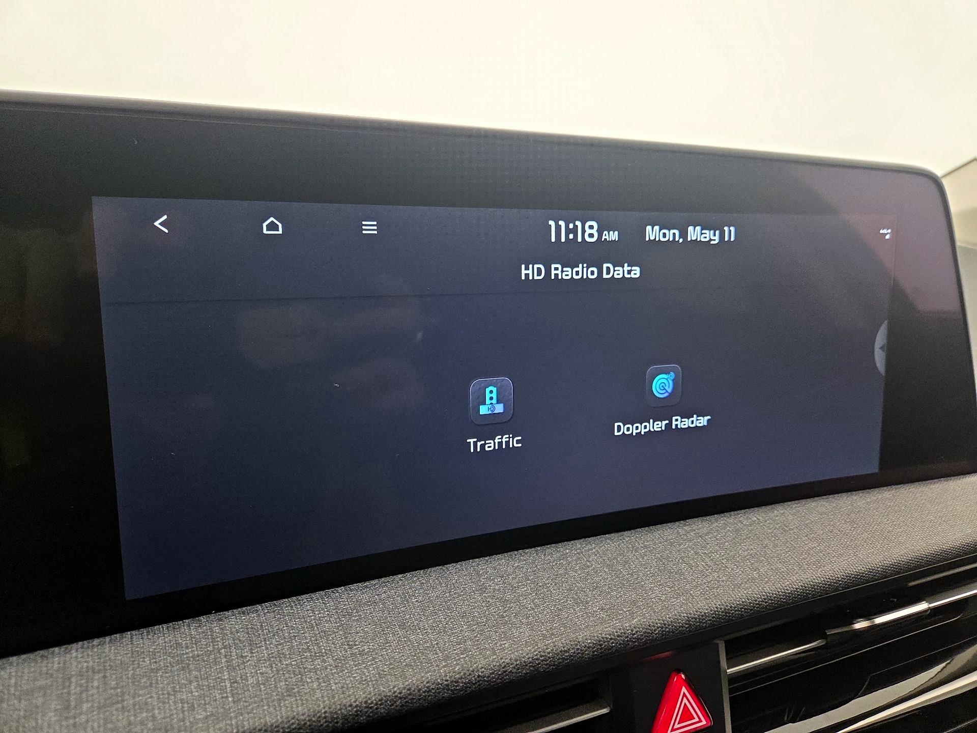 Thumbnail: 2022 Kia EV6 - 15