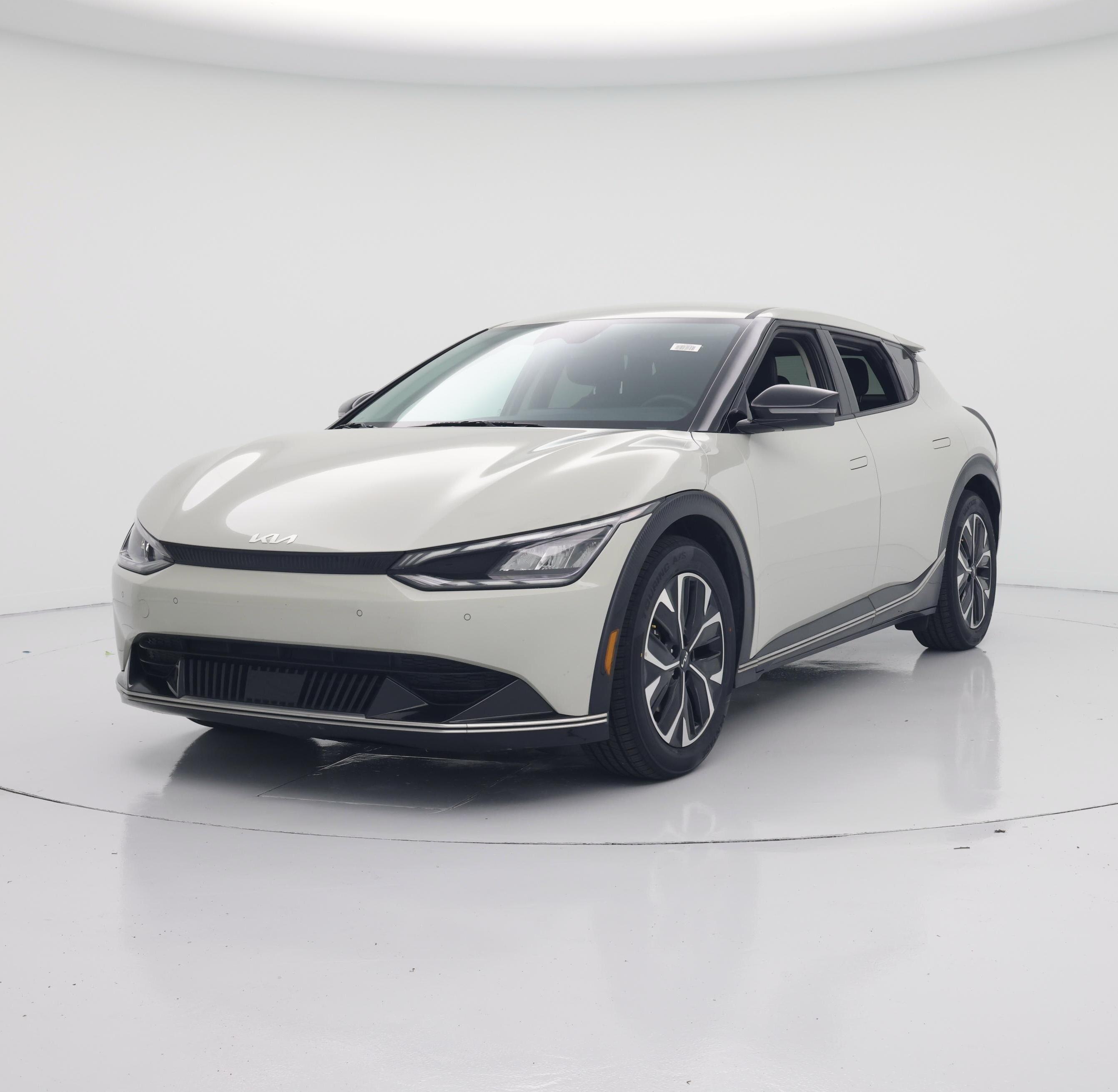 Thumbnail: 2022 Kia EV6 - 4