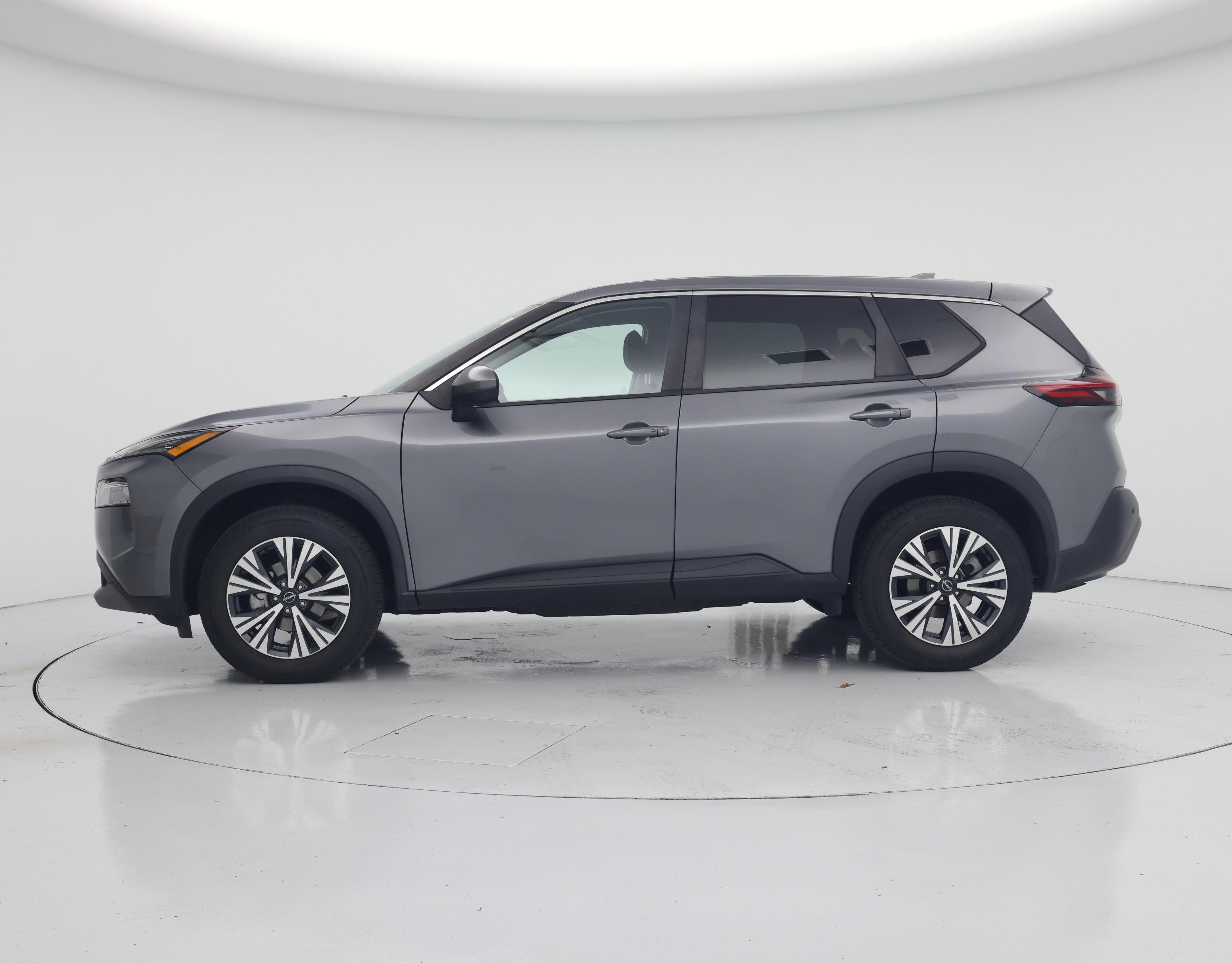 Thumbnail: 2022 Nissan Rogue - 3