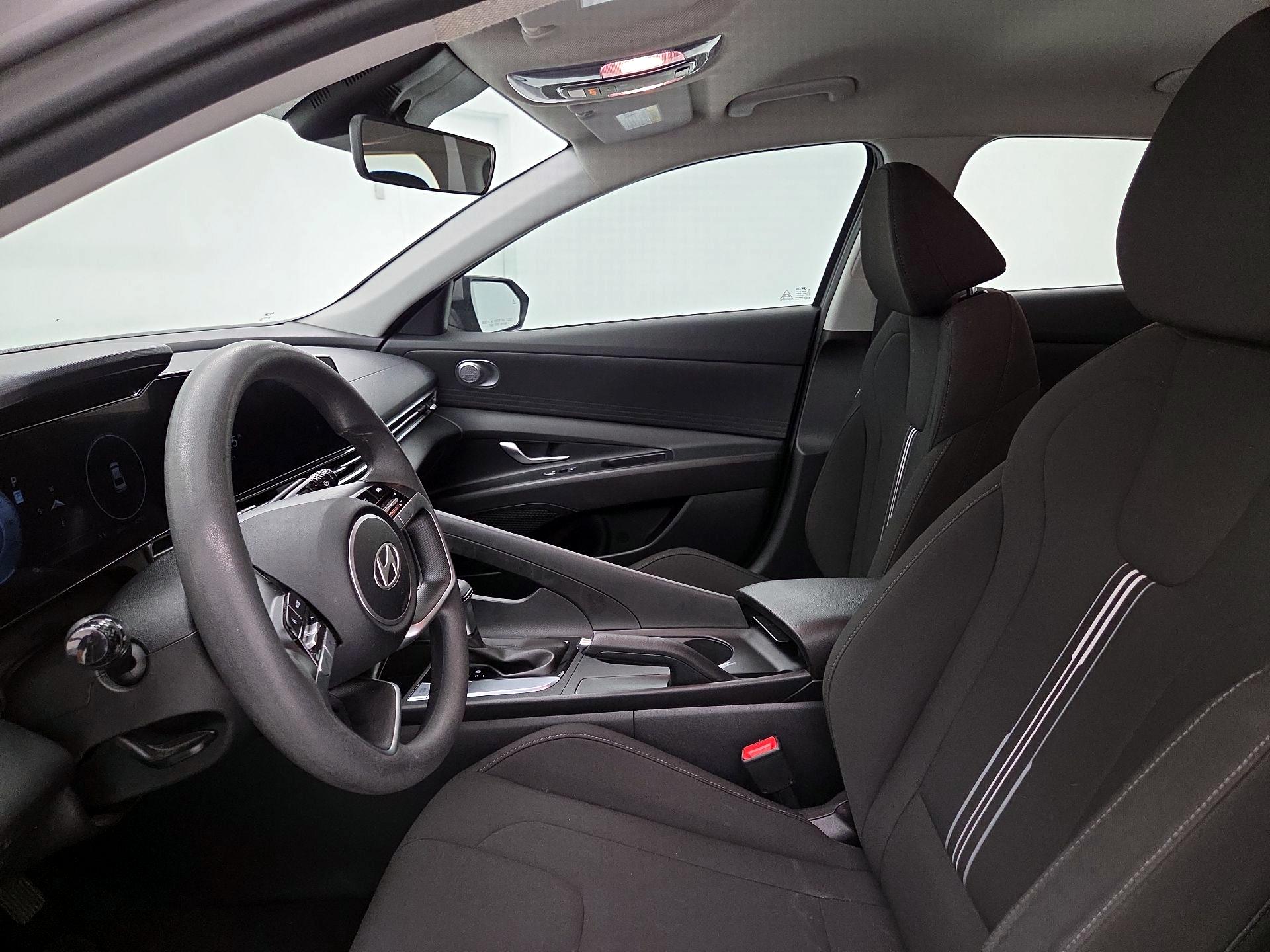 Thumbnail: 2024 Hyundai Elantra - 11