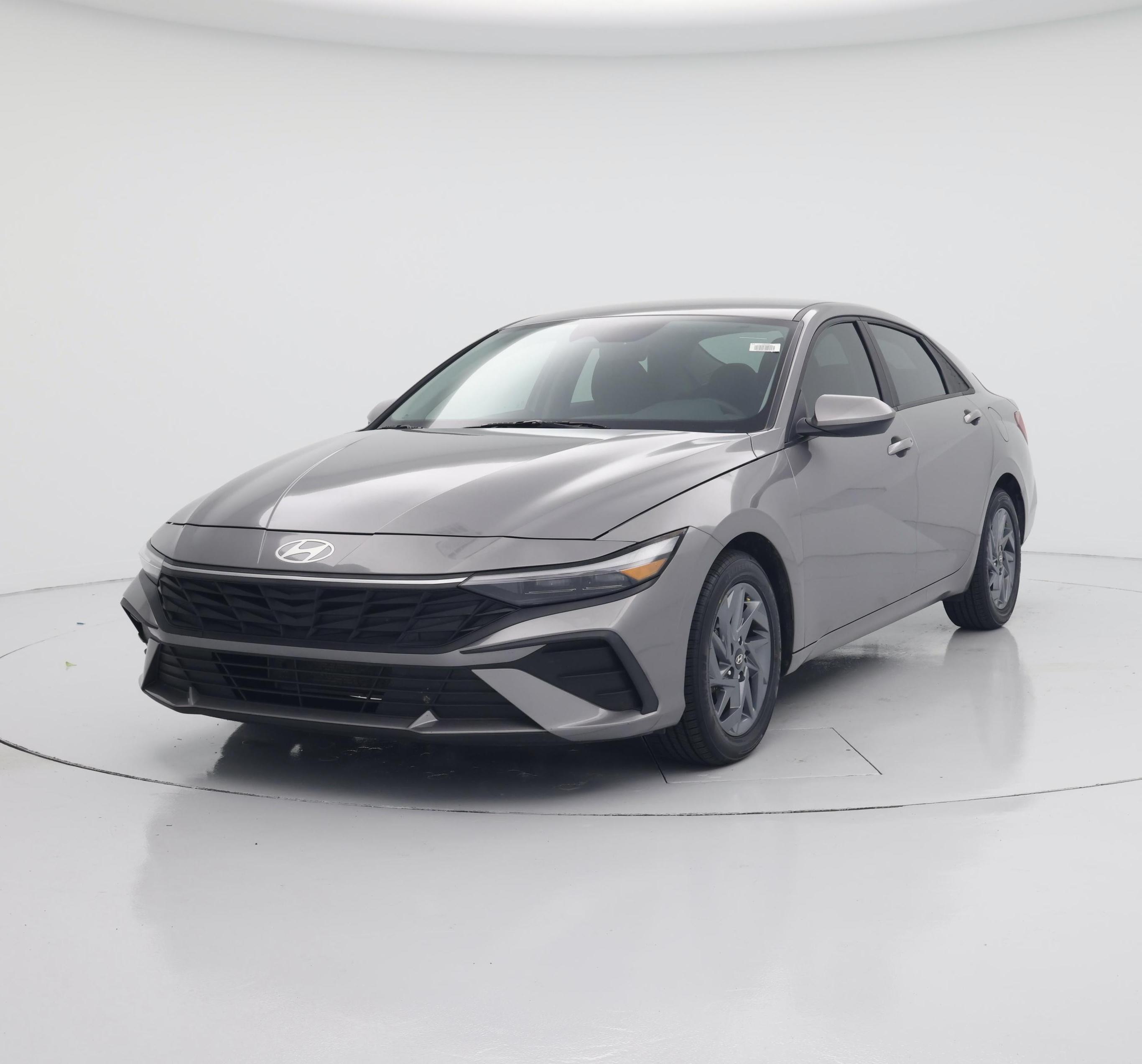 Thumbnail: 2024 Hyundai Elantra - 4