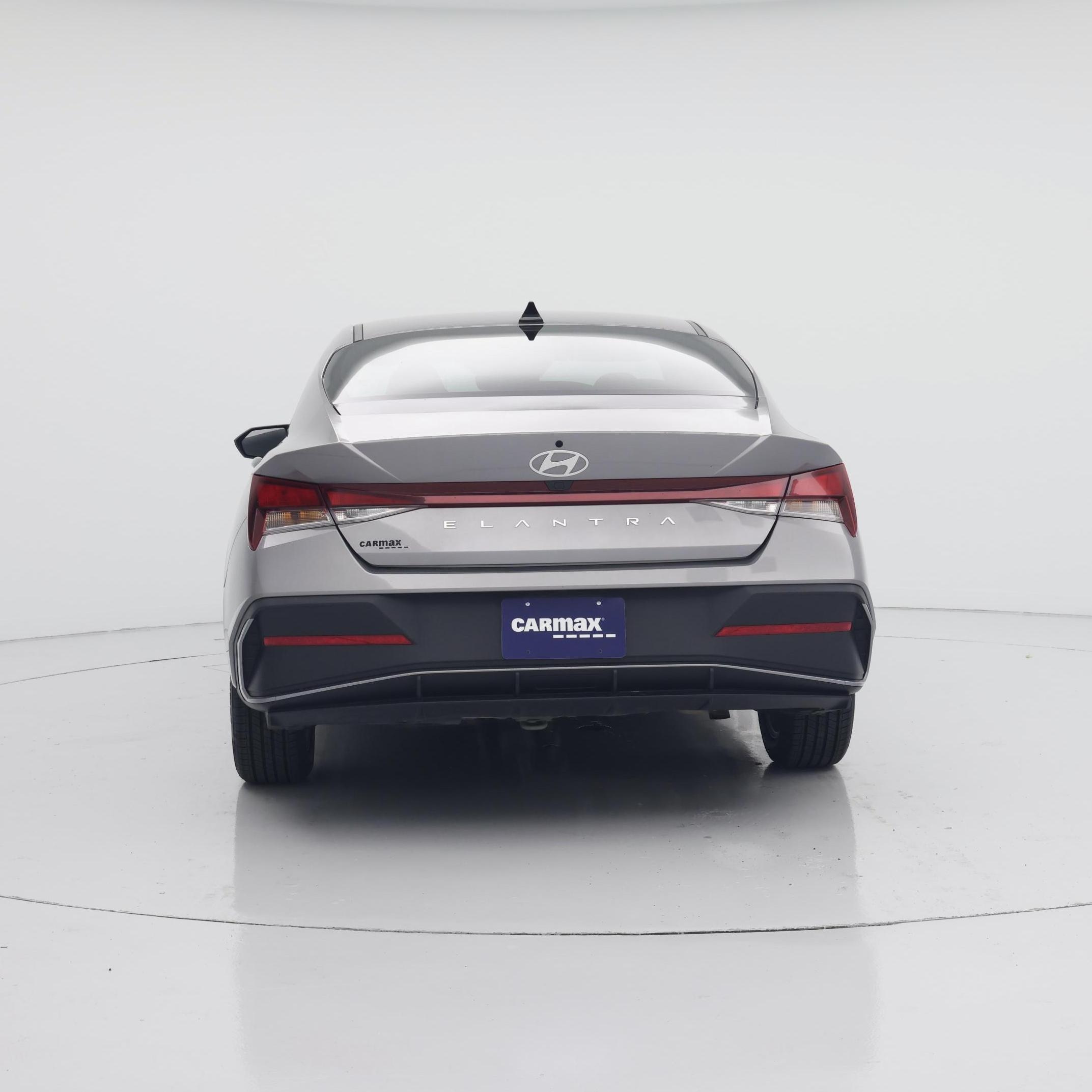 Thumbnail: 2024 Hyundai Elantra - 6
