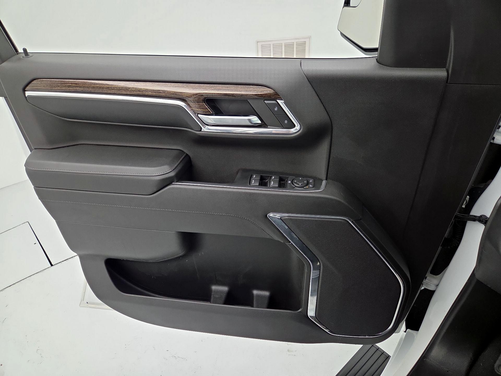Thumbnail: 2024 GMC Sierra 1500 - 12