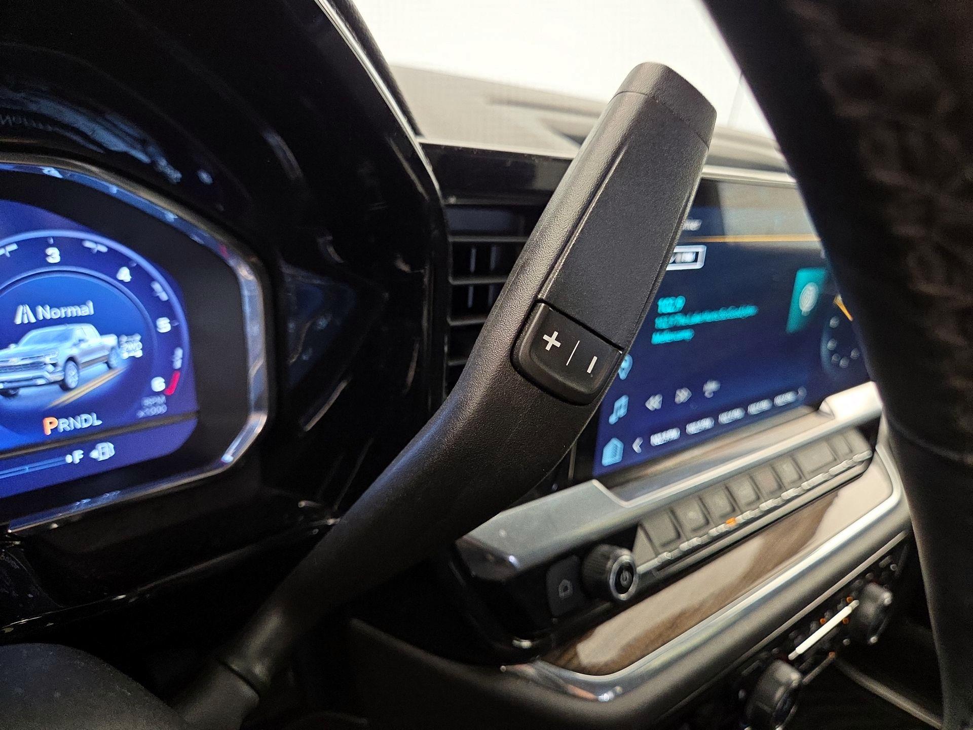 Thumbnail: 2023 Chevrolet Silverado 1500 - 17