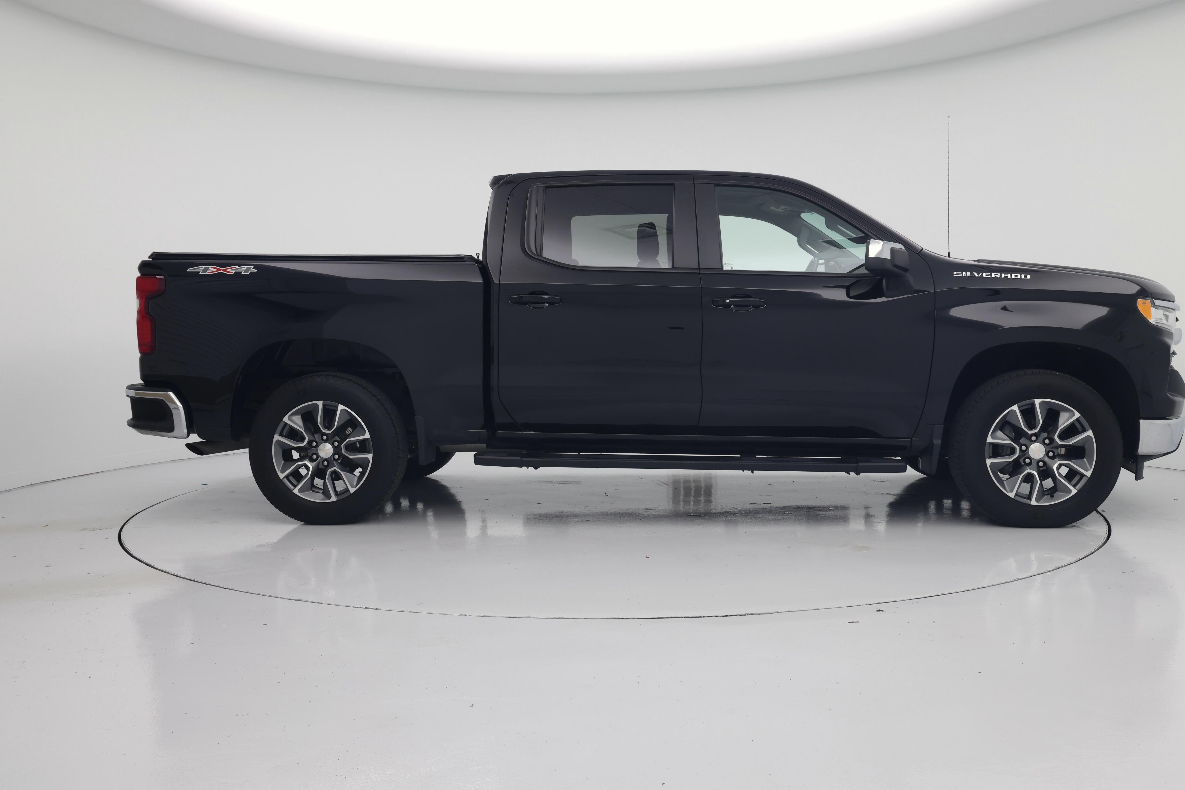 Thumbnail: 2023 Chevrolet Silverado 1500 - 7