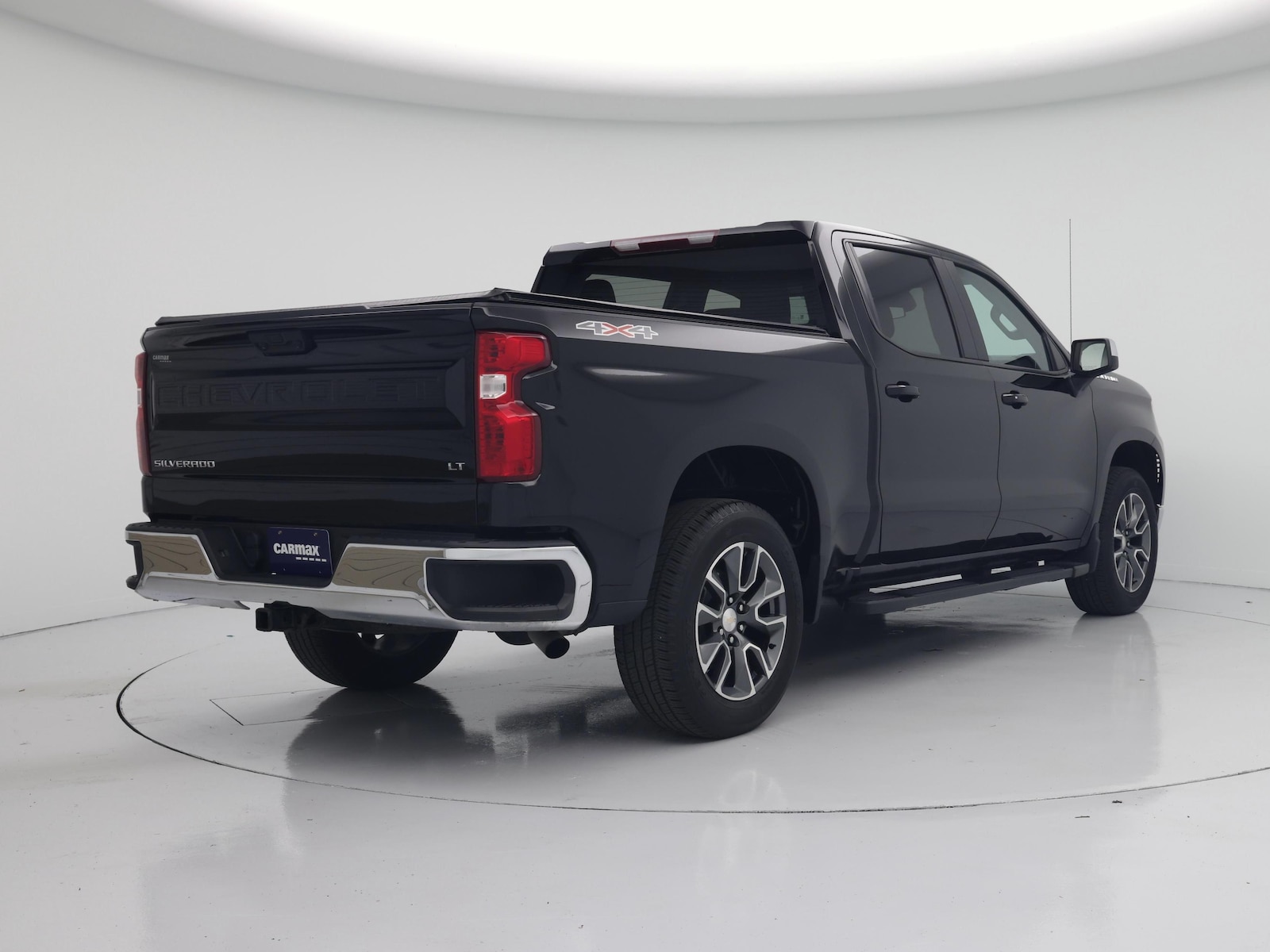 2023 Chevrolet Silverado 1500 LT - Photo 9