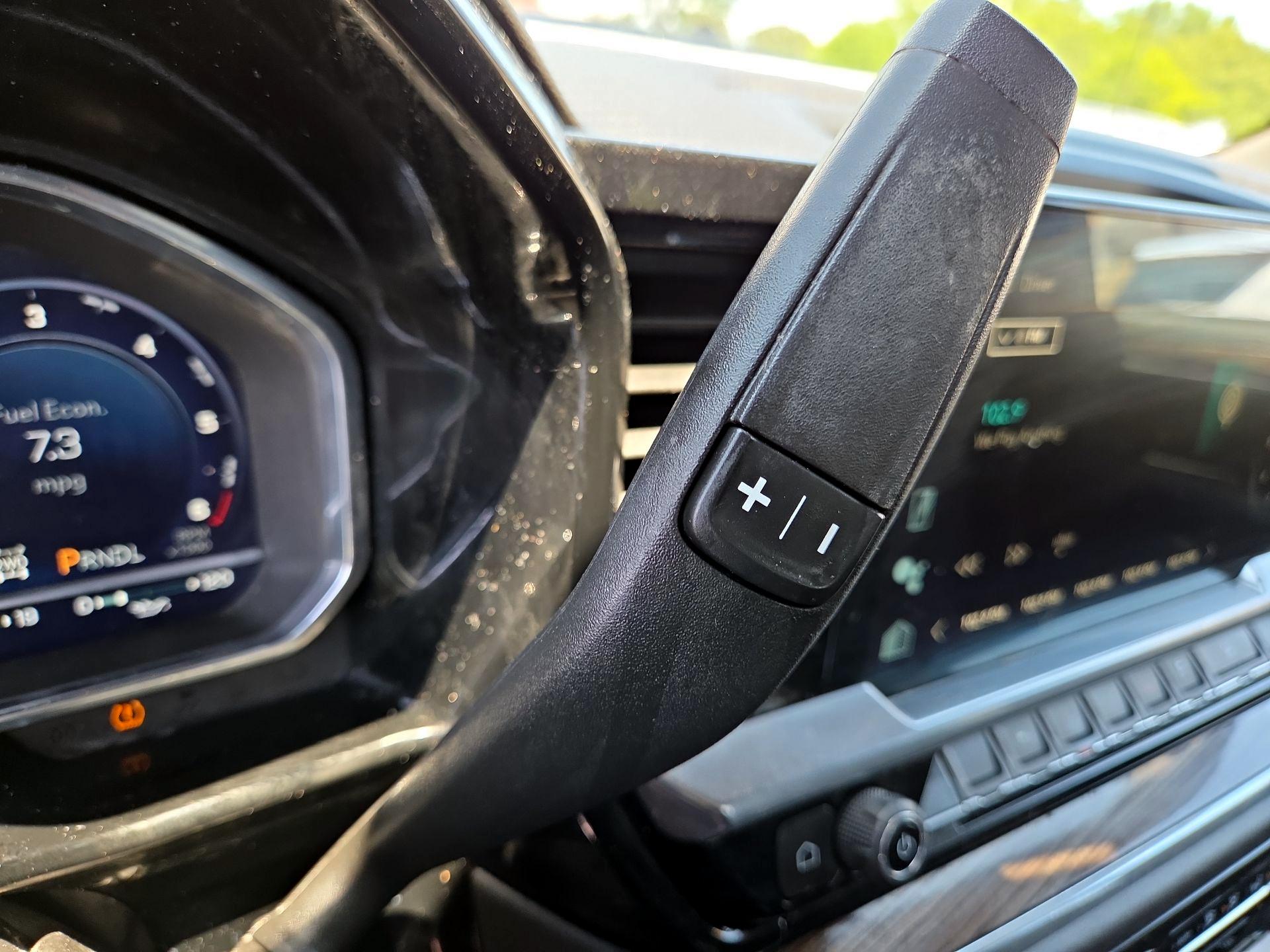Thumbnail: 2023 Chevrolet Silverado 1500 - 17