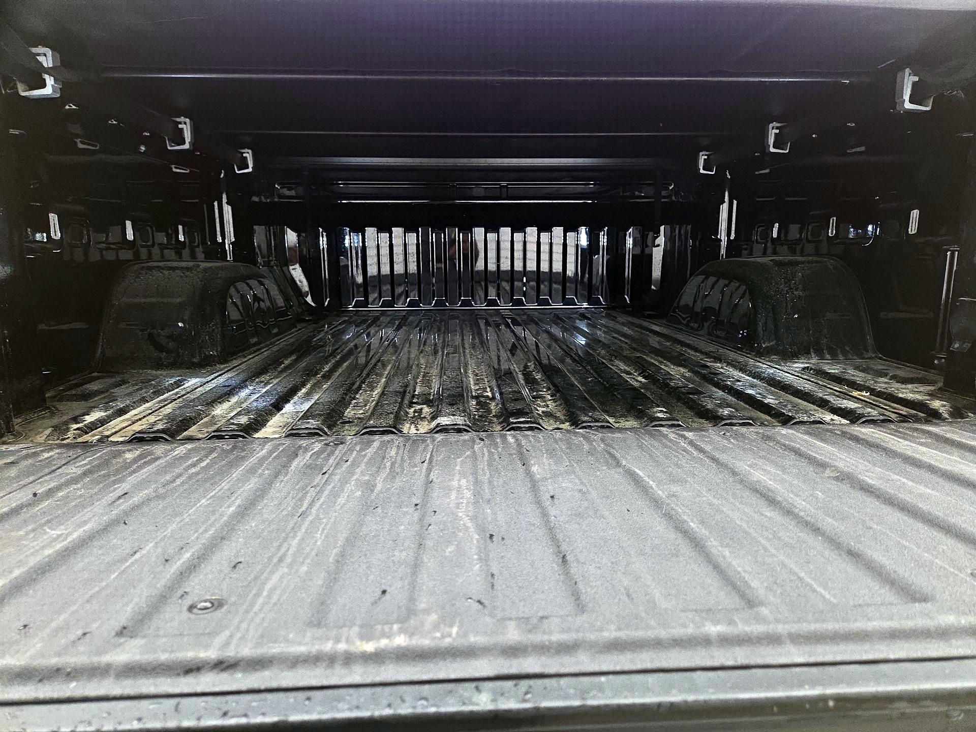 Thumbnail: 2023 Chevrolet Silverado 1500 - 20