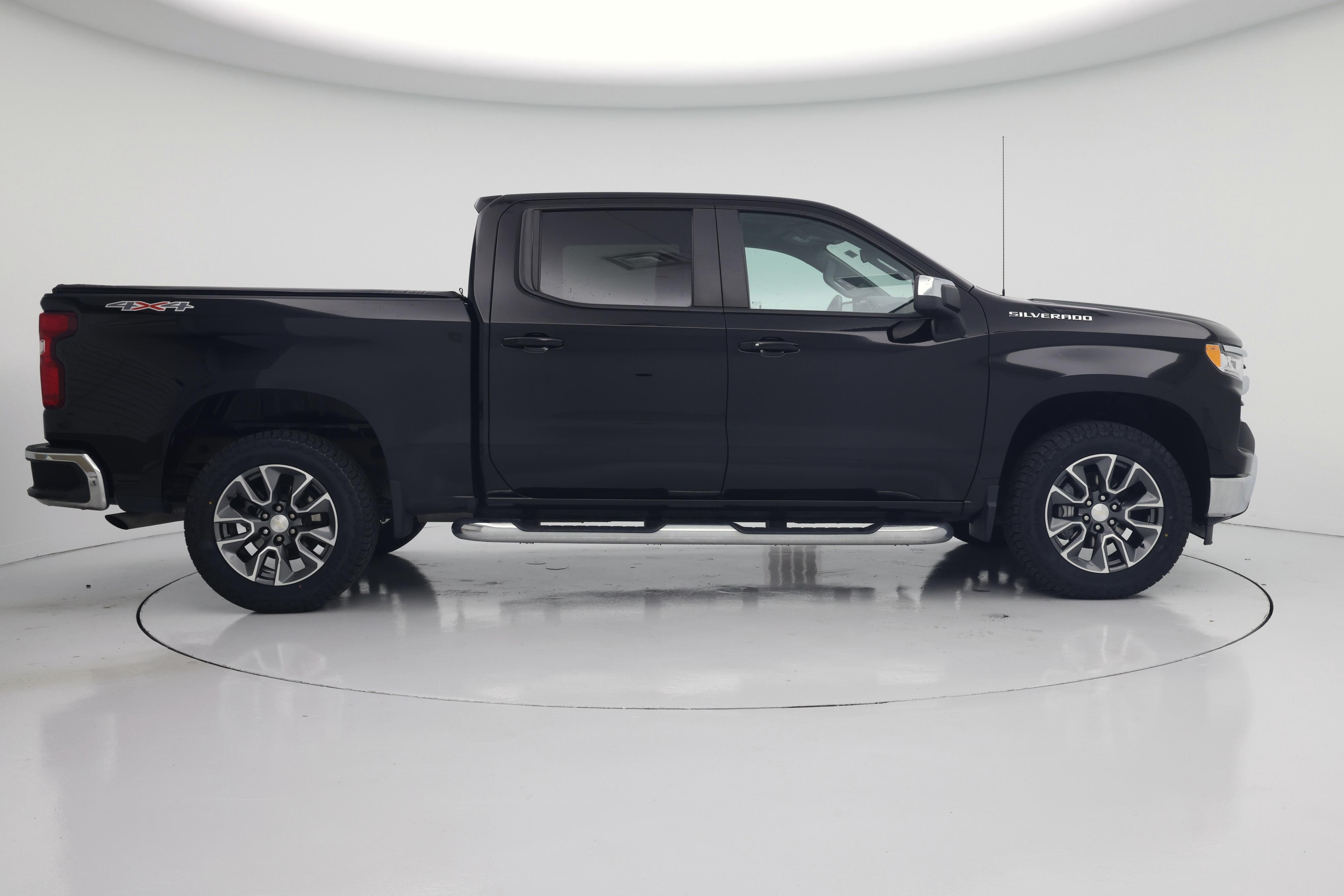 Thumbnail: 2023 Chevrolet Silverado 1500 - 7