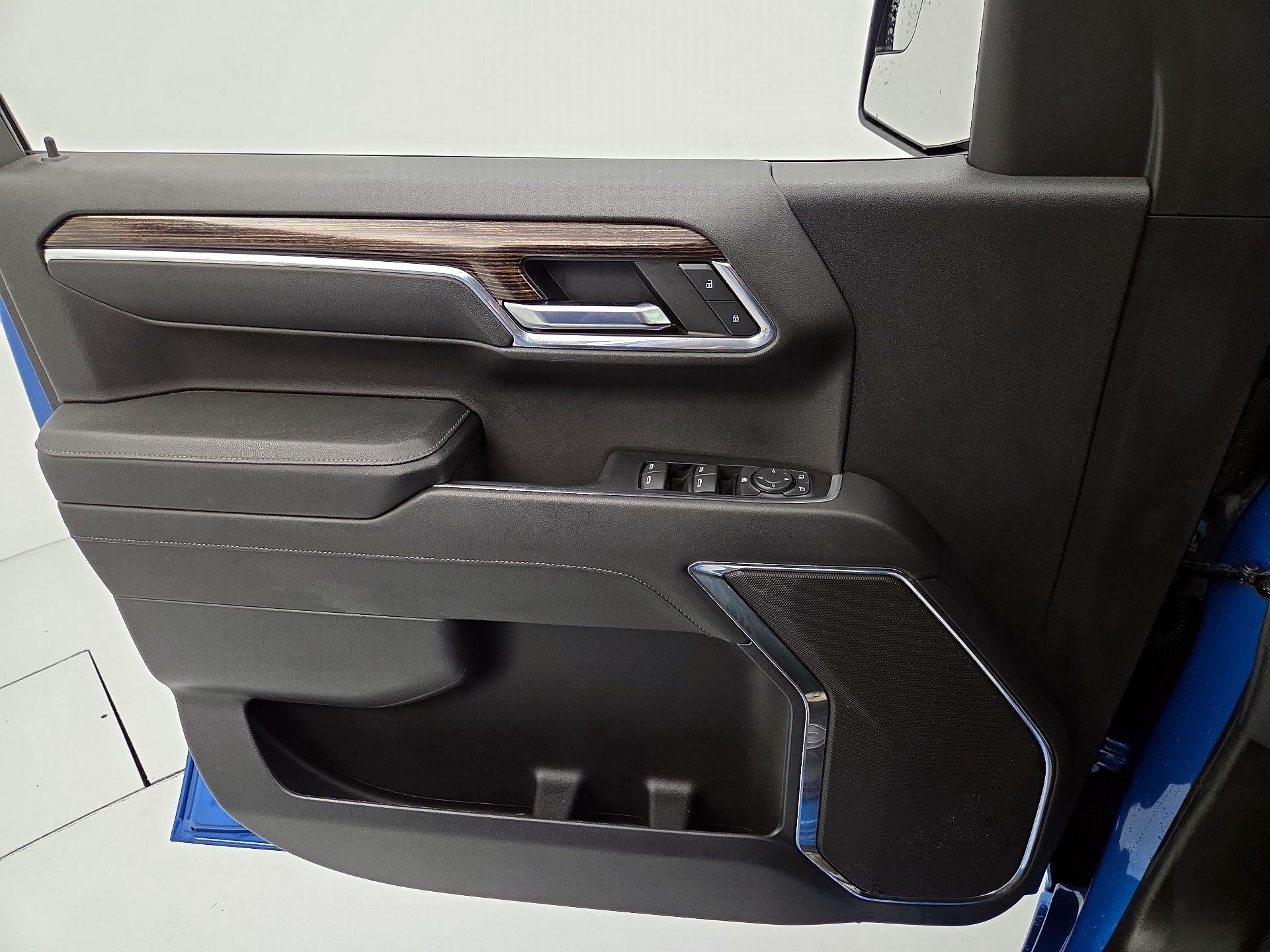 Thumbnail: 2024 GMC Sierra 1500 - 12