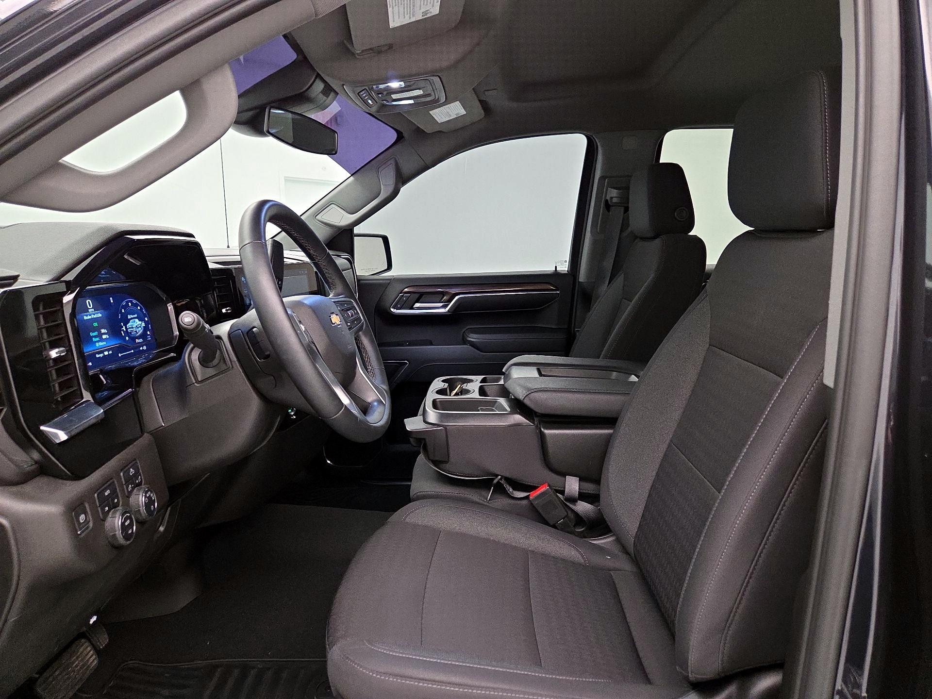 Thumbnail: 2023 Chevrolet Silverado 1500 - 11