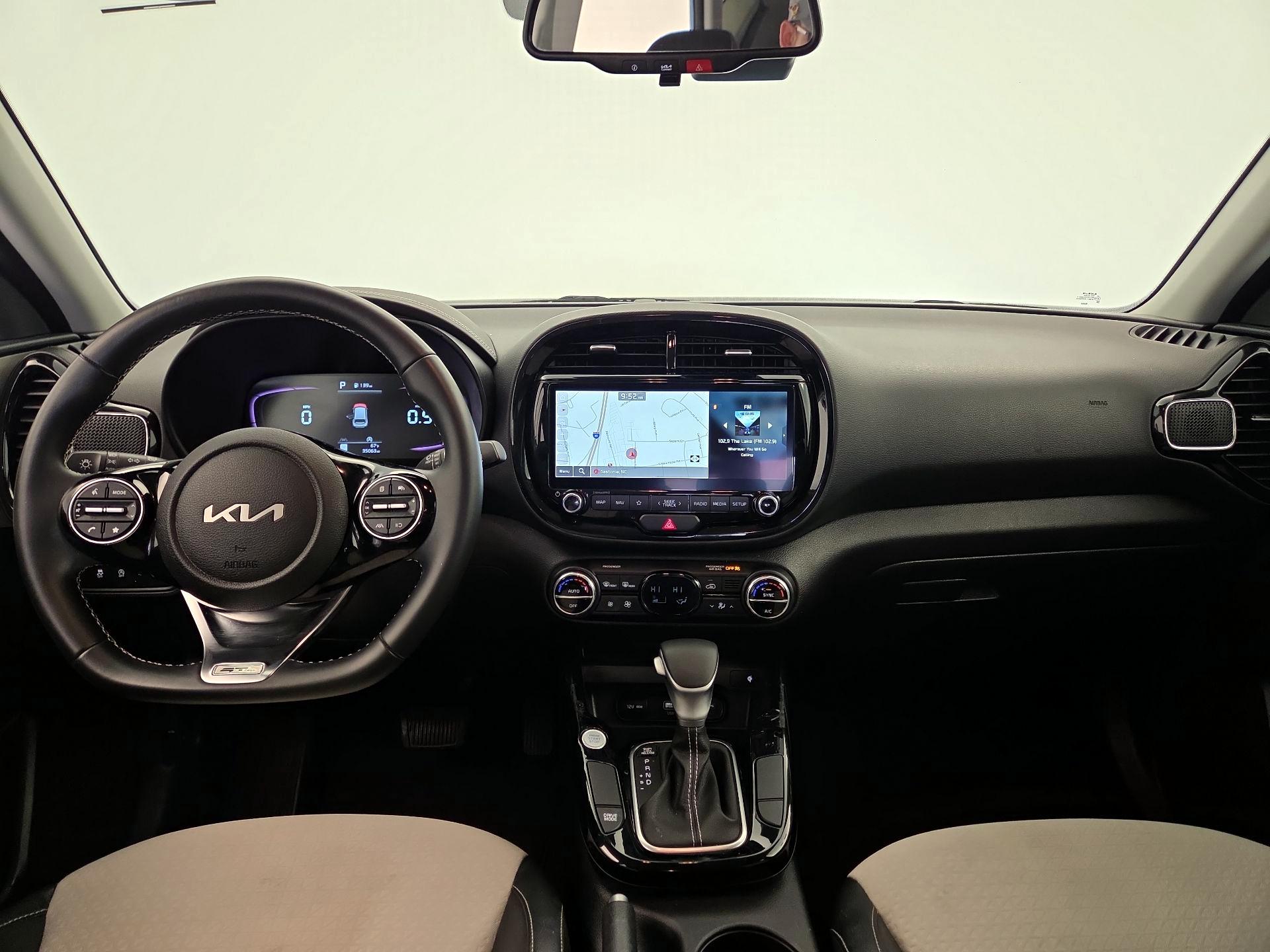 Thumbnail: 2023 Kia Soul - 9