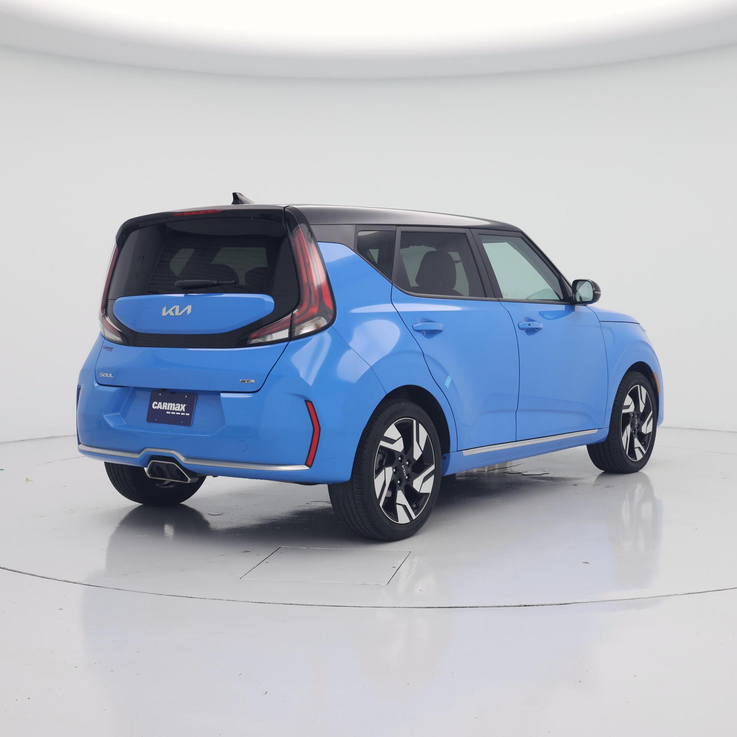 Thumbnail: 2023 Kia Soul - 8