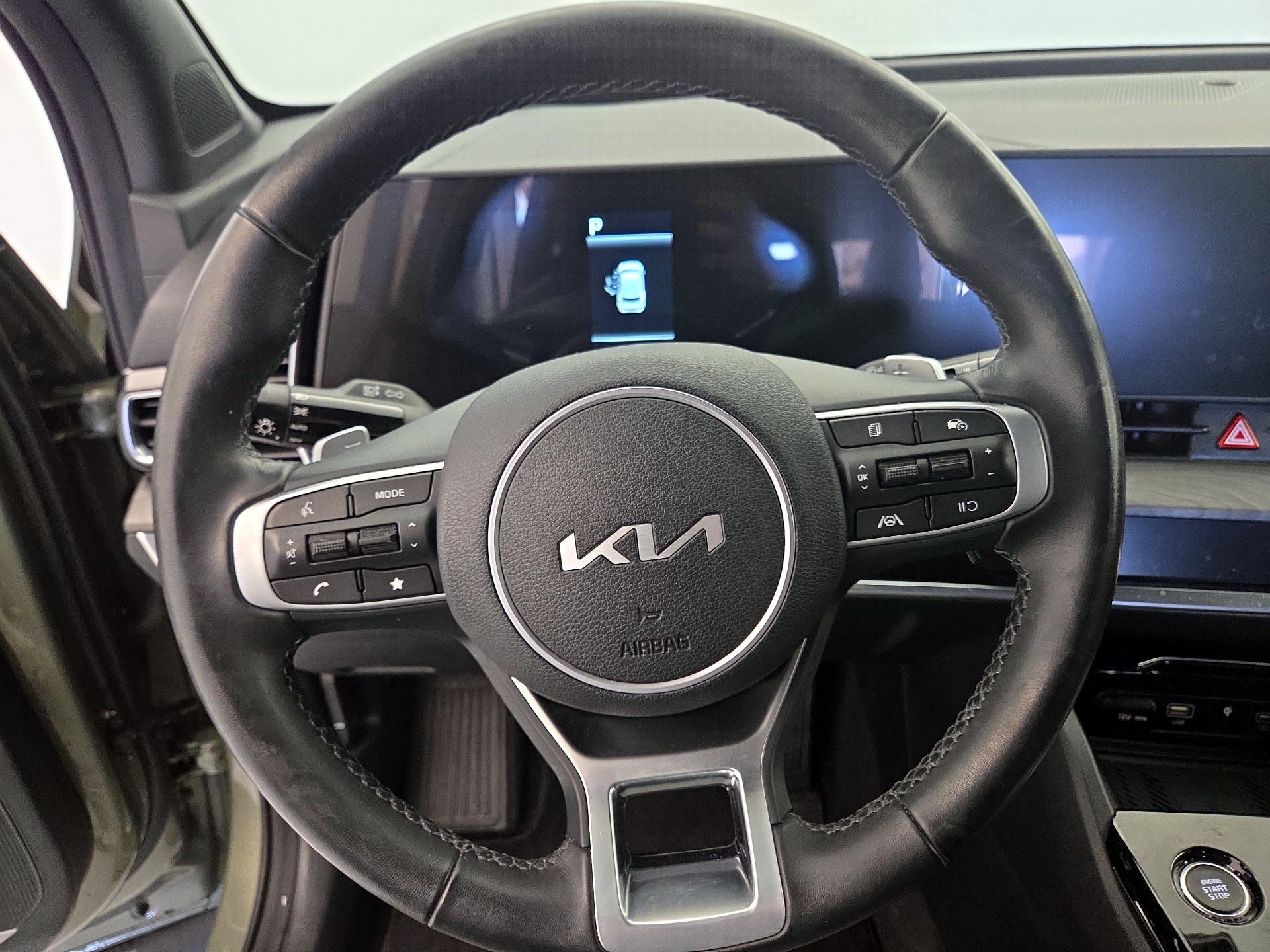 Thumbnail: 2023 Kia Sportage - 10