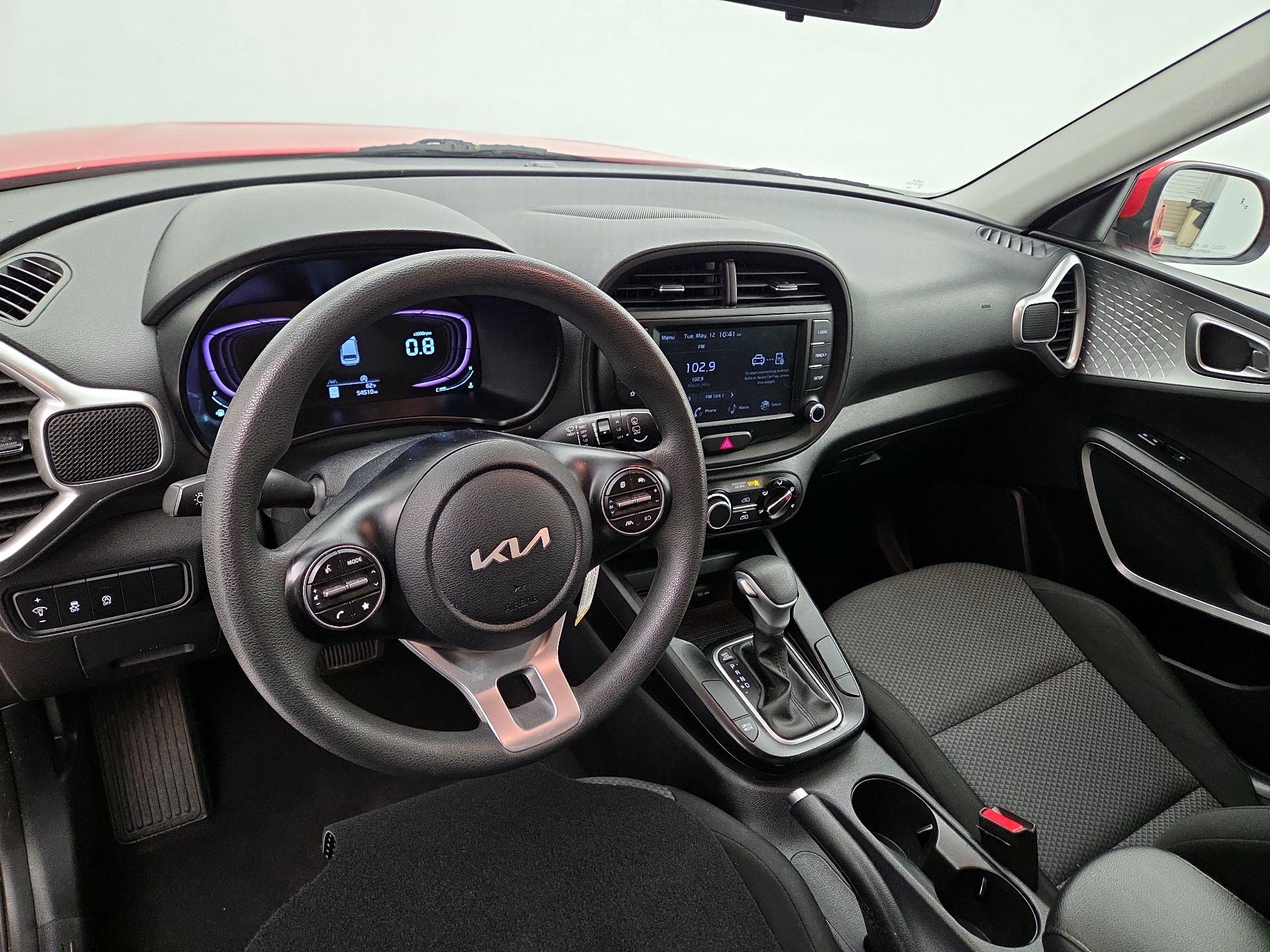 Thumbnail: 2023 Kia Soul - 9