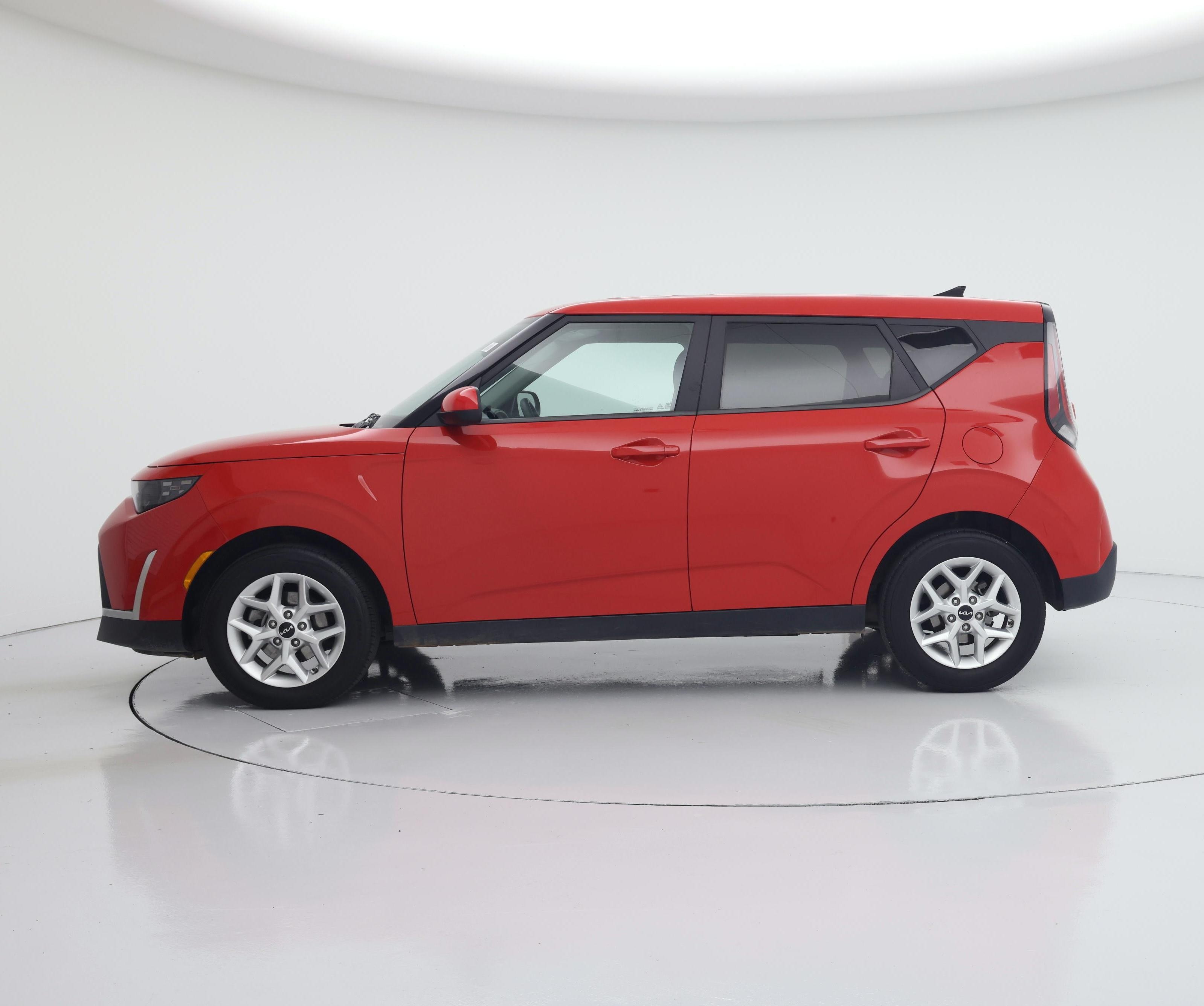 Thumbnail: 2023 Kia Soul - 3