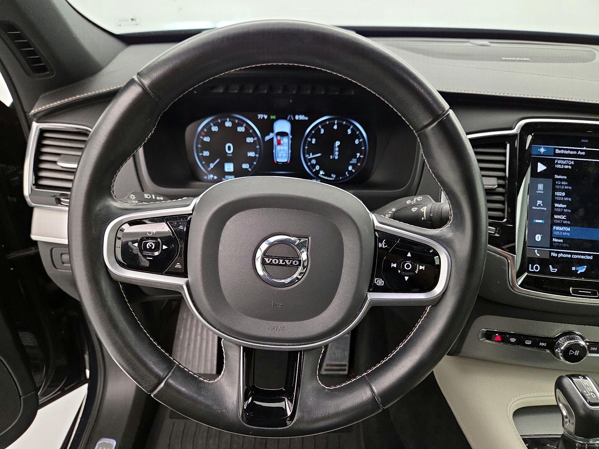Thumbnail: 2021 Volvo XC90 - 10