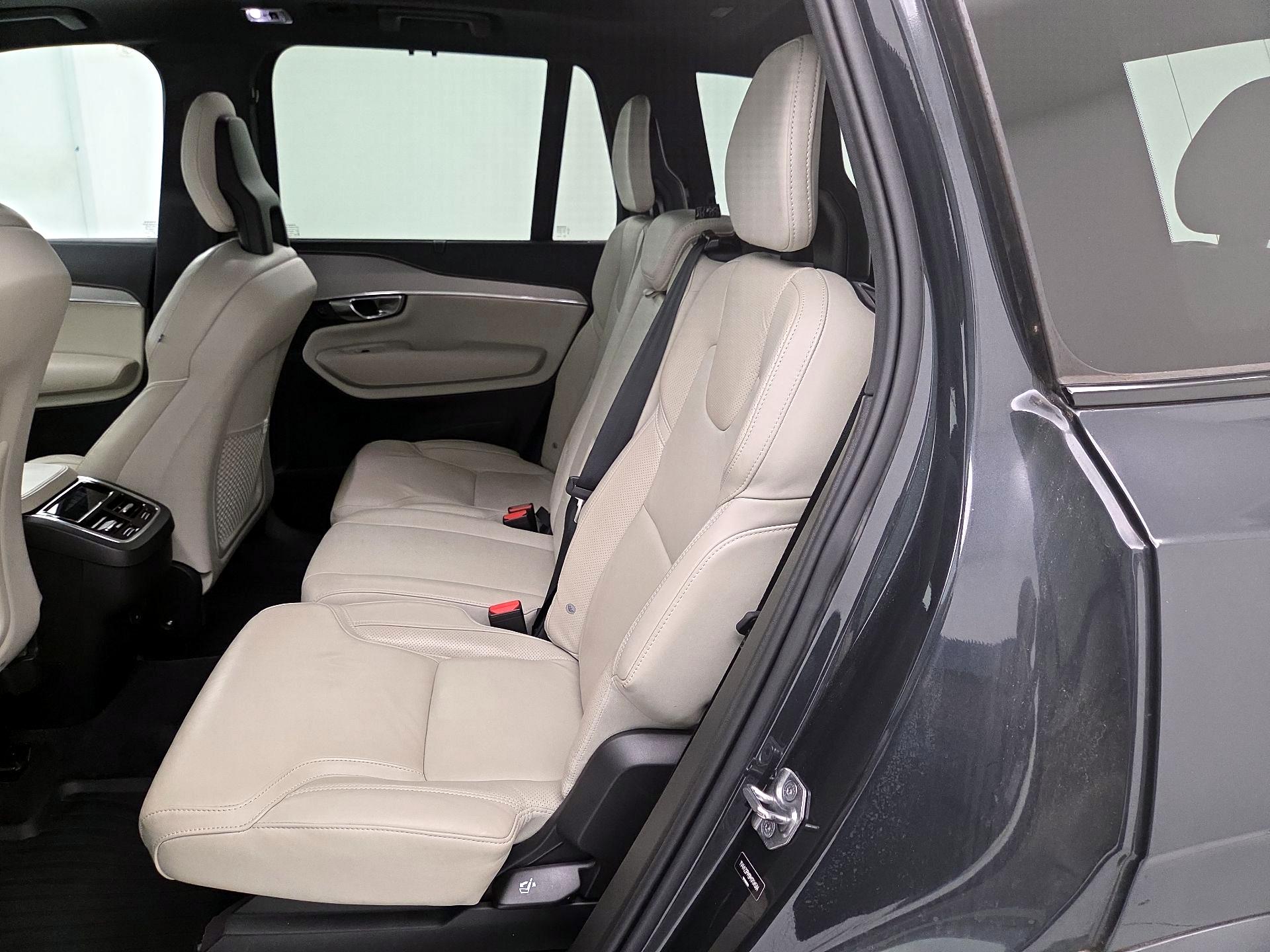 Thumbnail: 2021 Volvo XC90 - 19