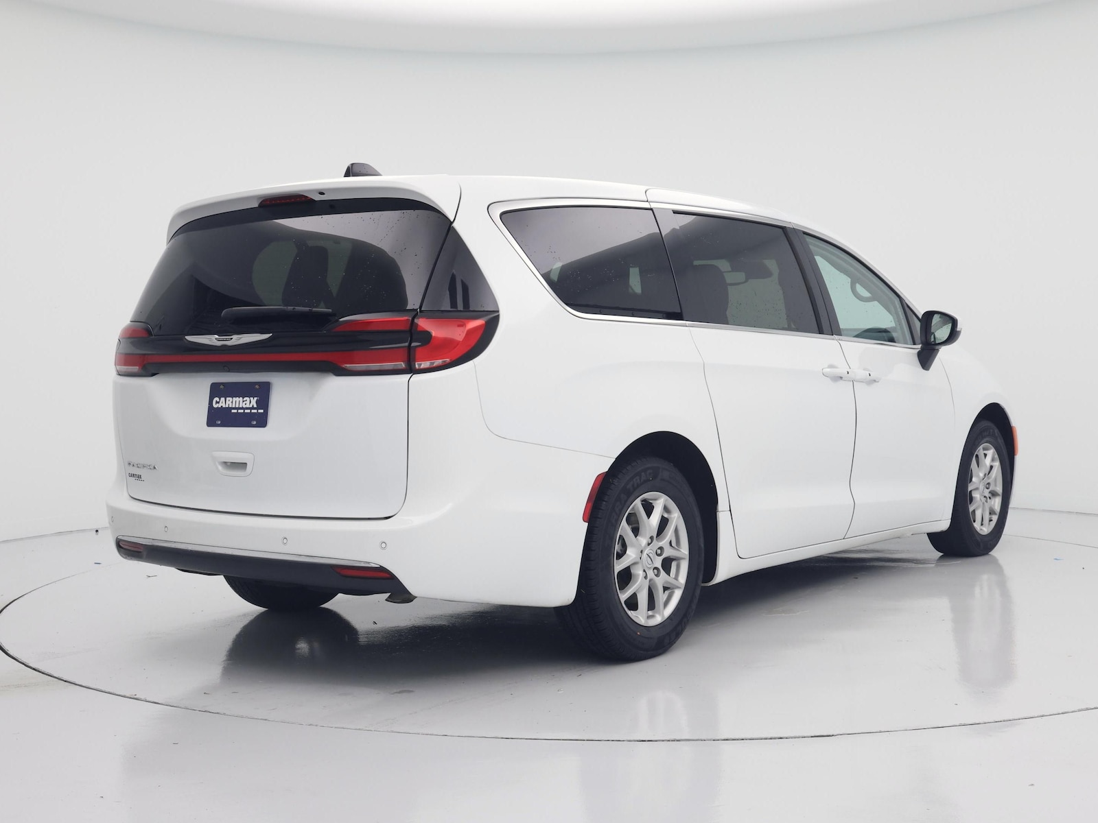 2023 Chrysler Pacifica Touring L - Photo 9
