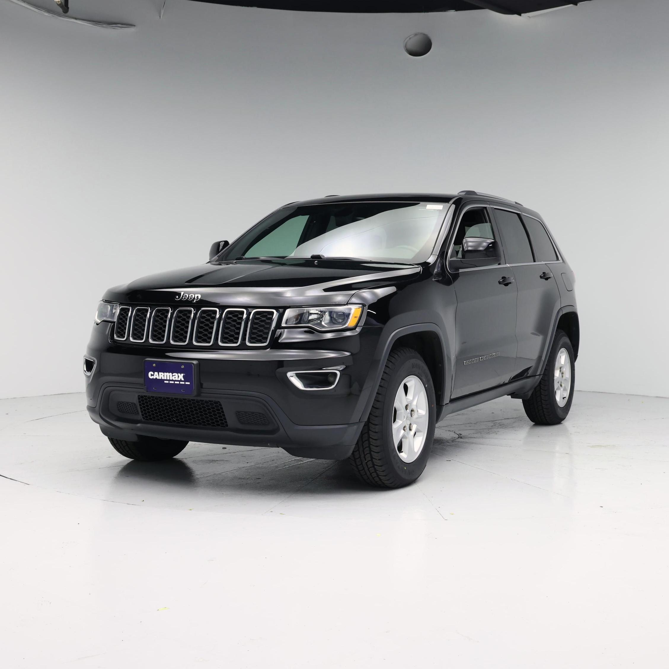 Thumbnail: 2017 Jeep Grand Cherokee - 4