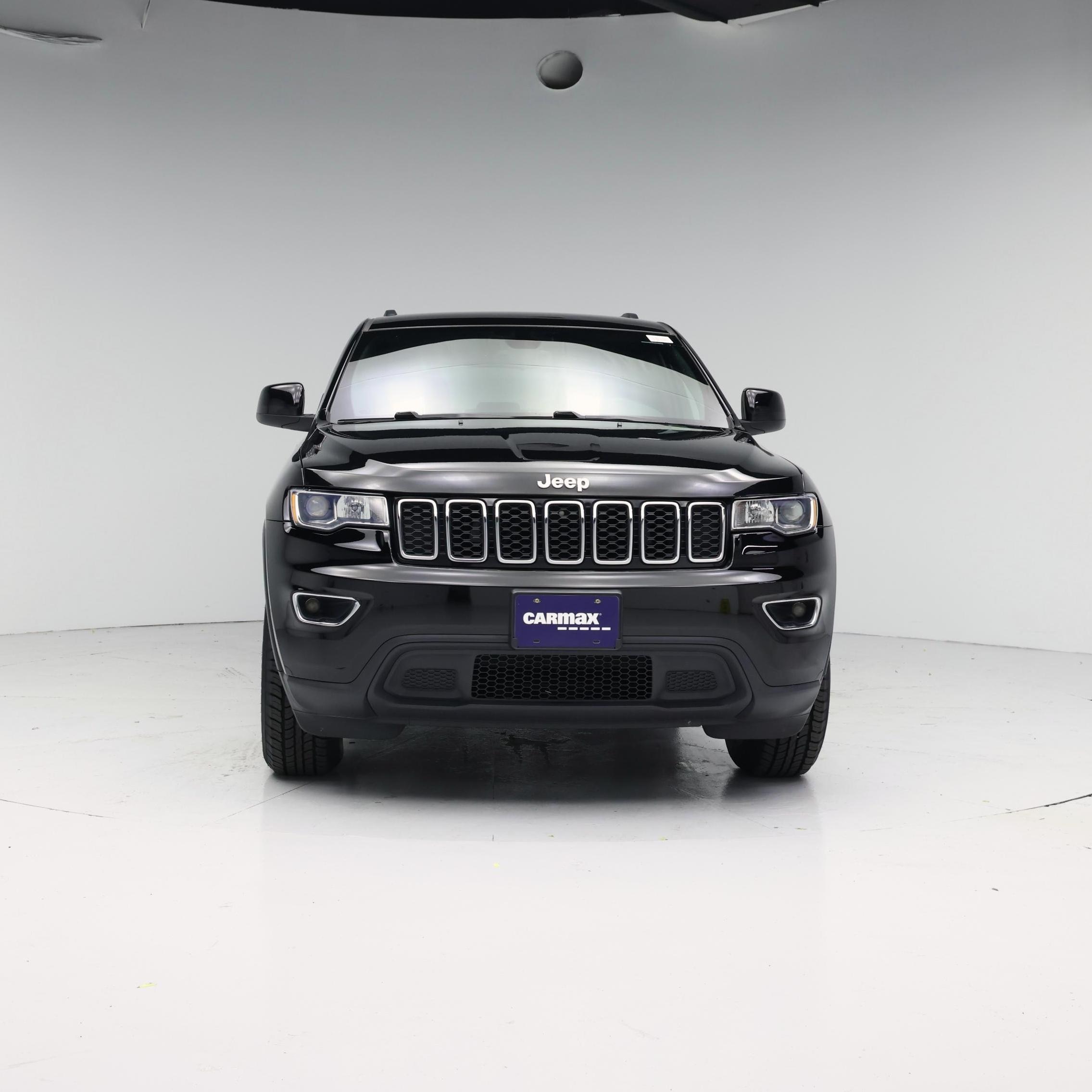 Thumbnail: 2017 Jeep Grand Cherokee - 5