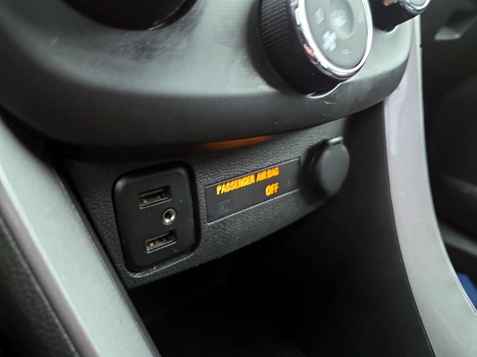 Thumbnail: 2022 Chevrolet Trax - 17