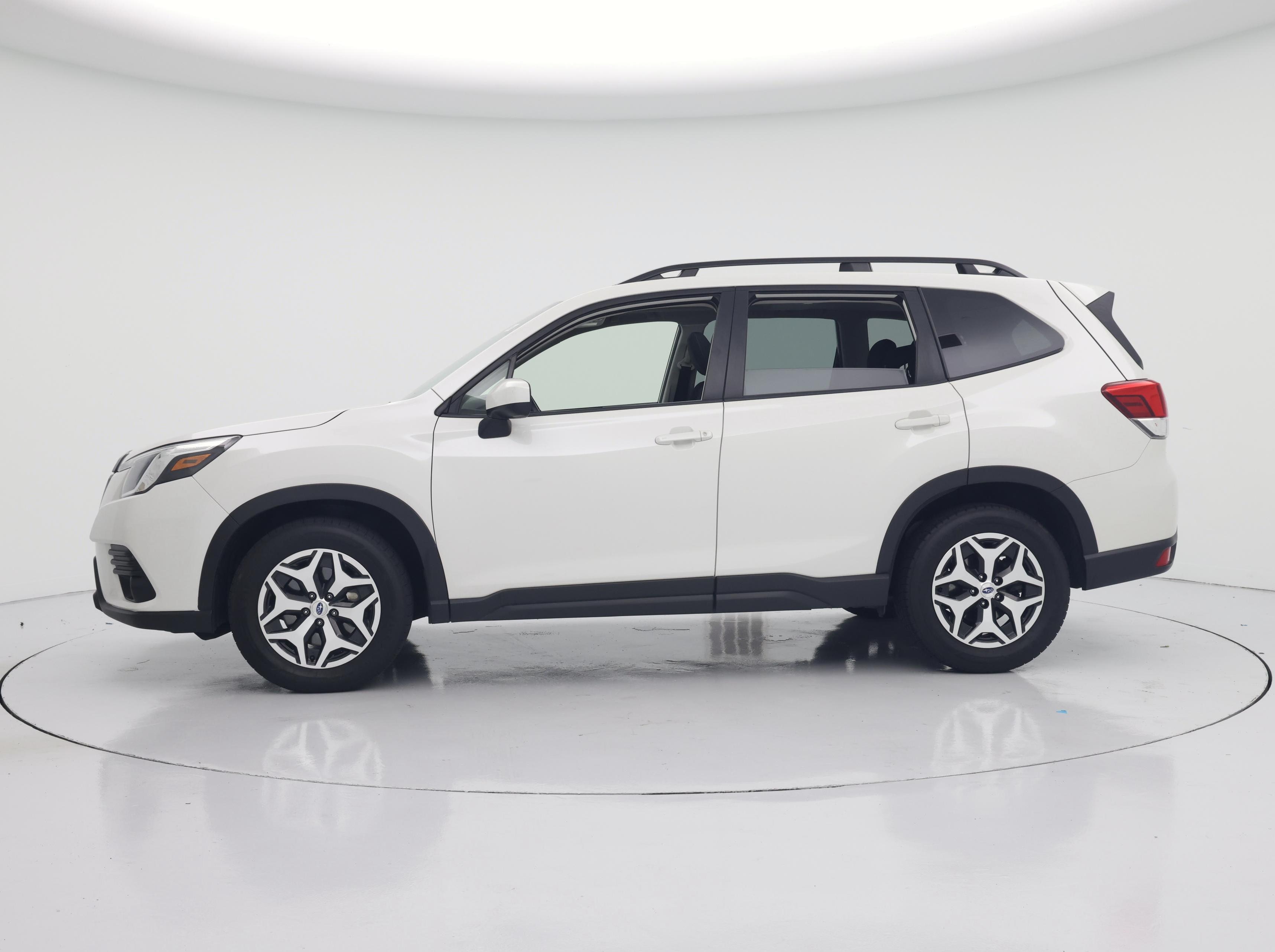 Thumbnail: 2022 Subaru Forester - 3