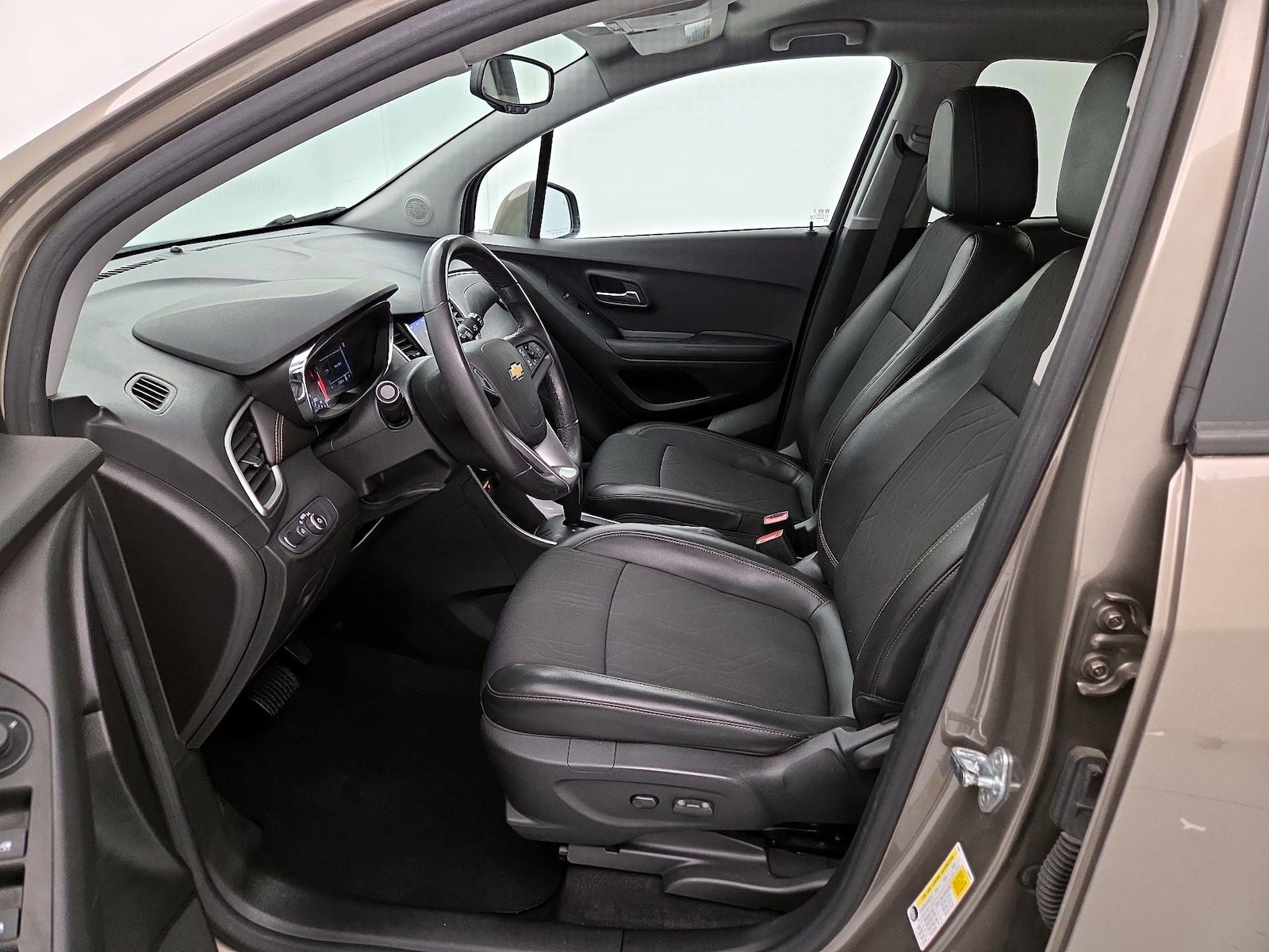 Power Seat(s) & Side Airbags