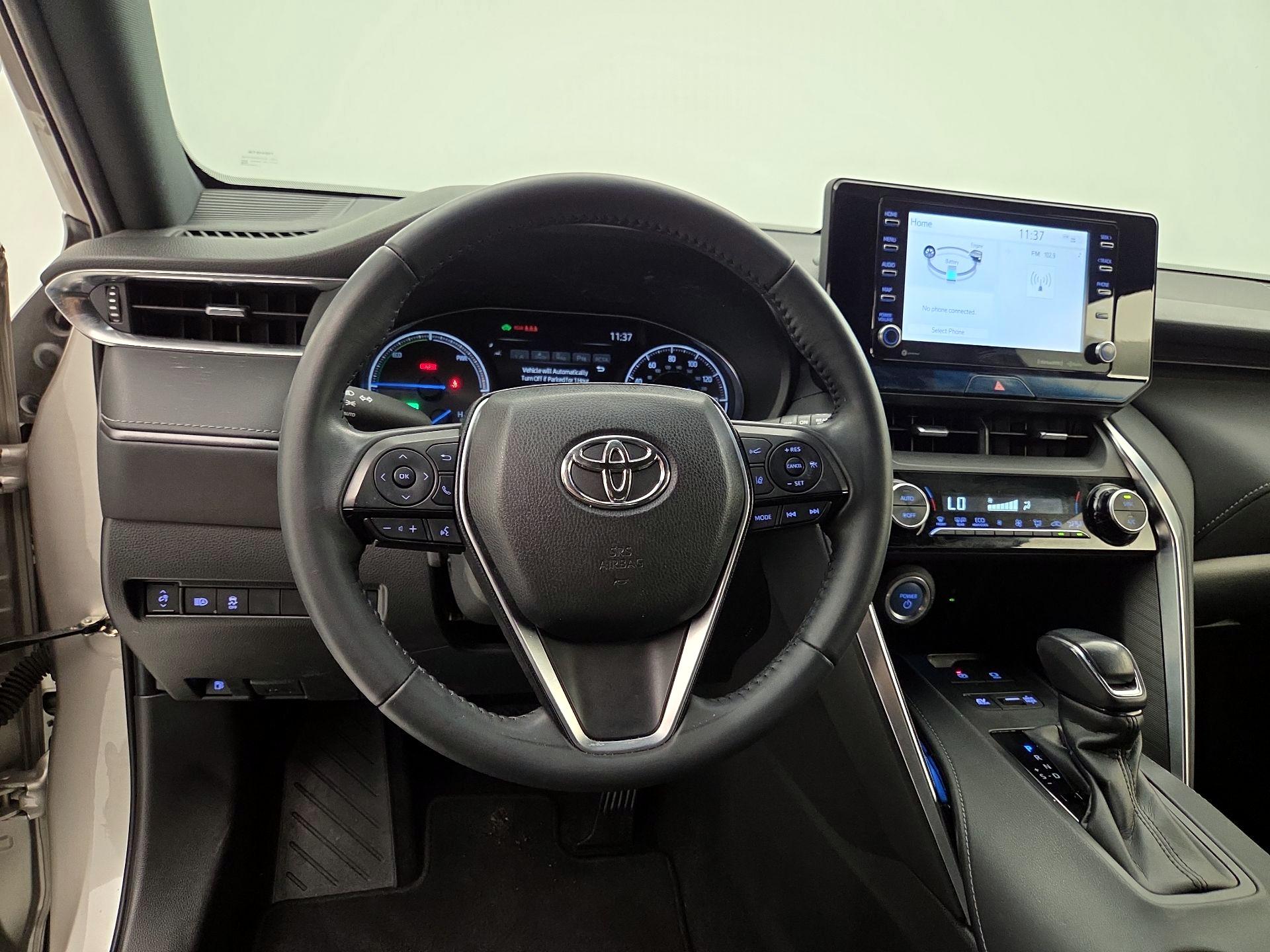Thumbnail: 2022 Toyota Venza - 10